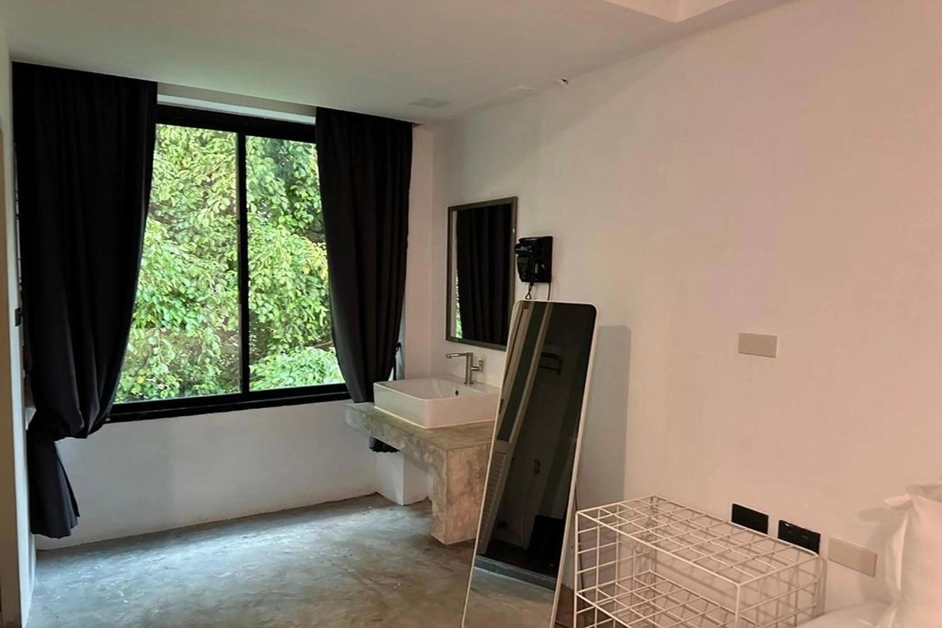 Bedroom in BW Studios thai art style