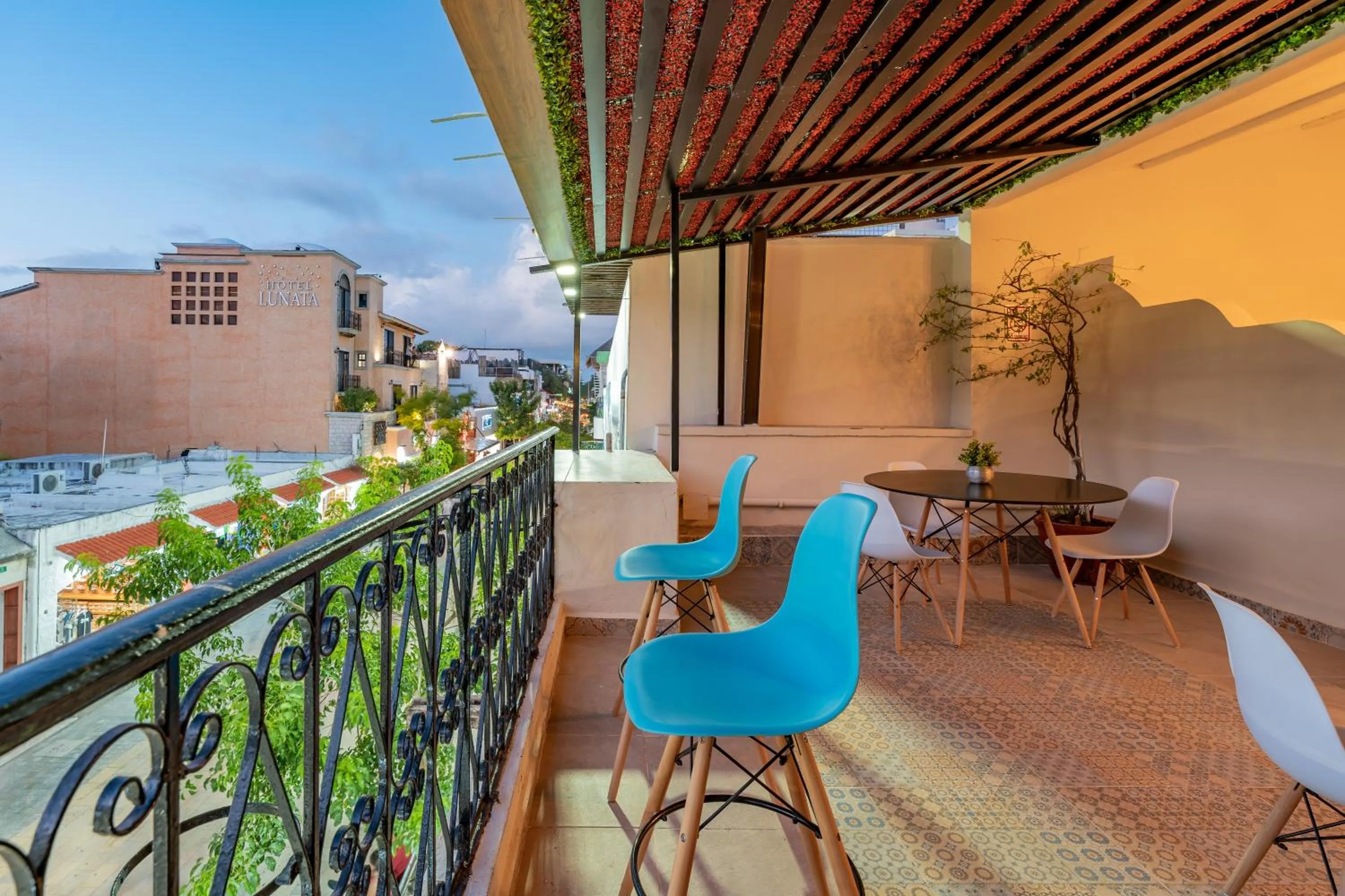 Balcony/Terrace in Hotel Brisas 5a AV, Playa del Carmen