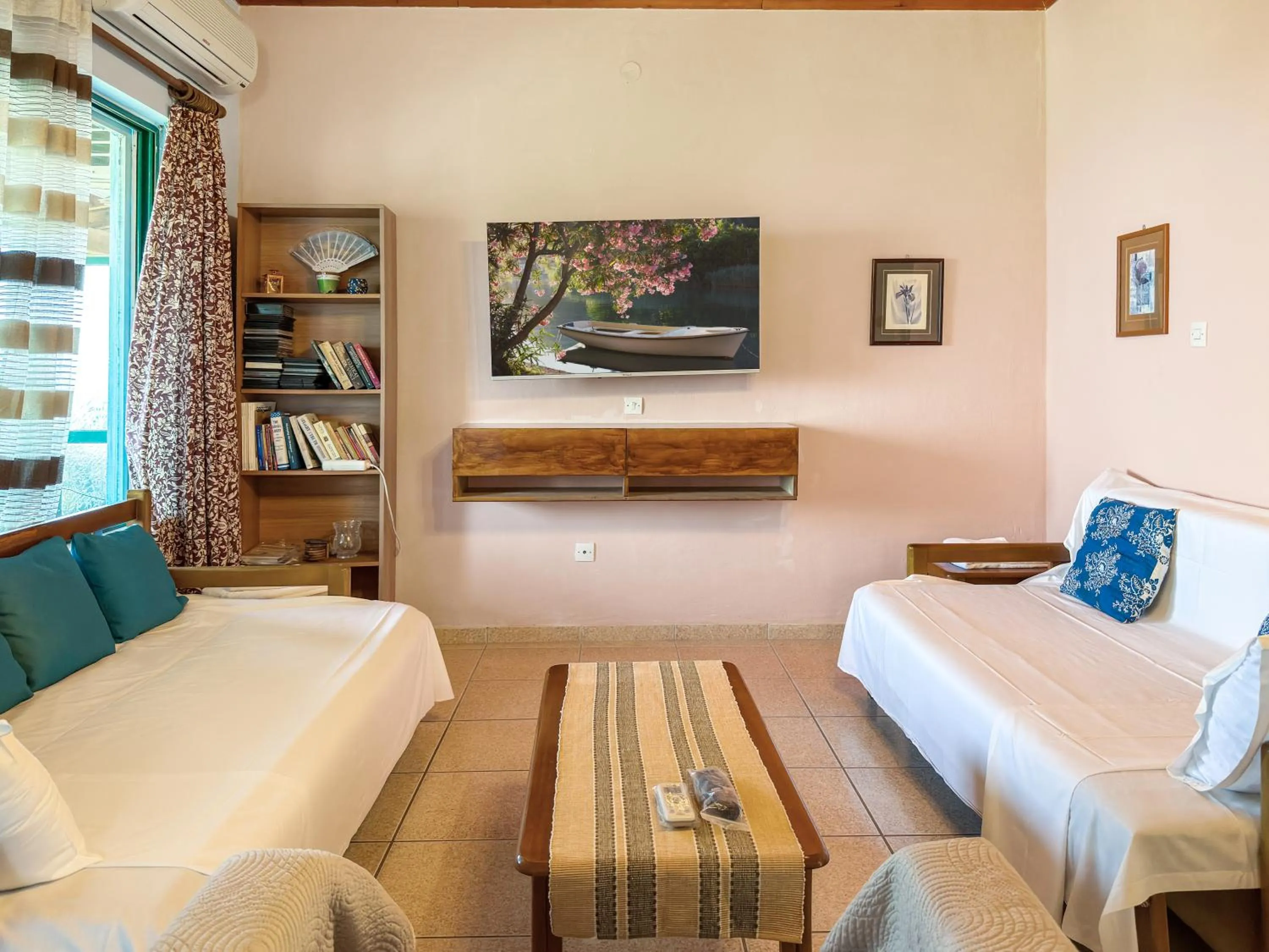 TV and multimedia in Corfu Andromaches Holiday Apartments