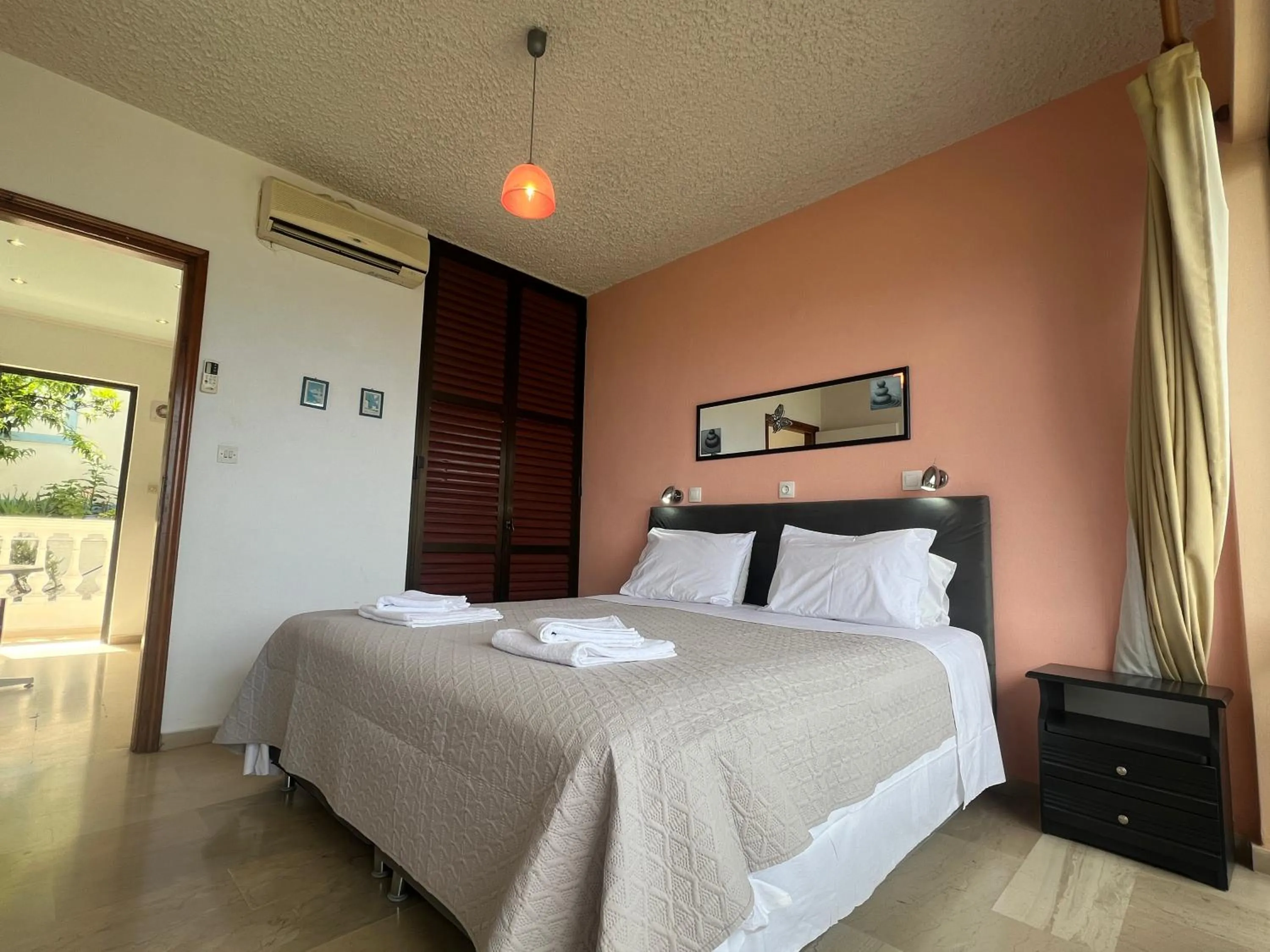 Photo of the whole room, Bed in Corfu Andromaches Holiday Apartments