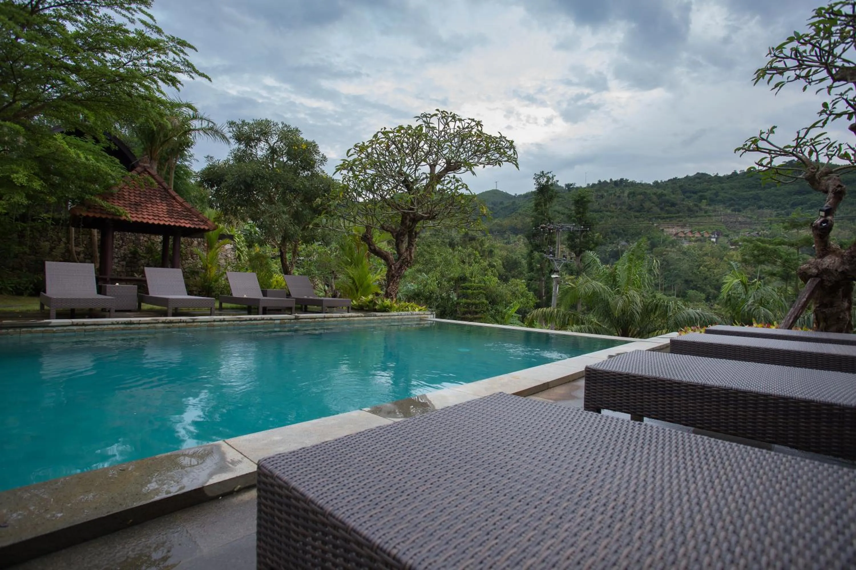 Pool view in Klumpu Hill Villas Nusa Penida