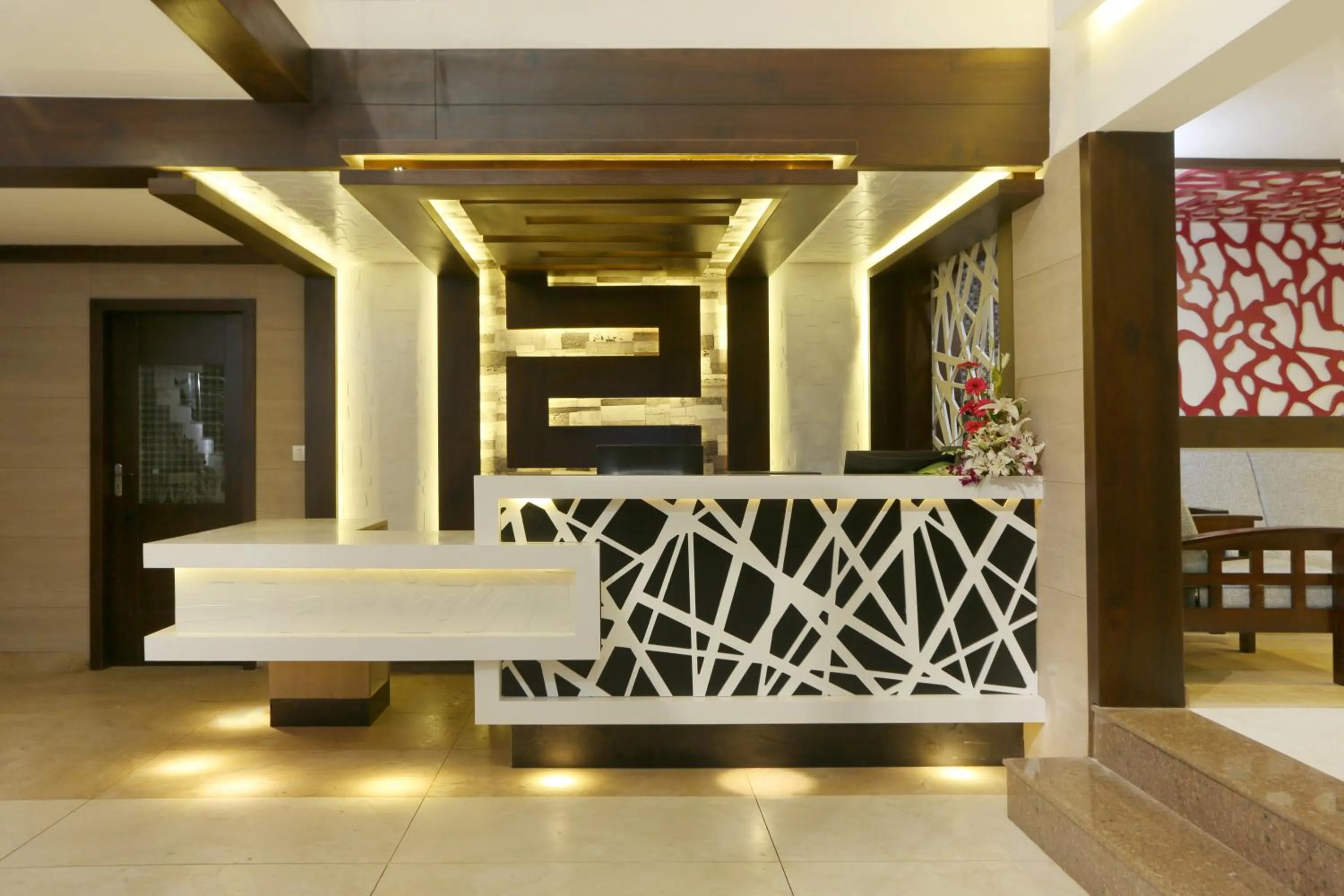 Facade/entrance in moriz inz