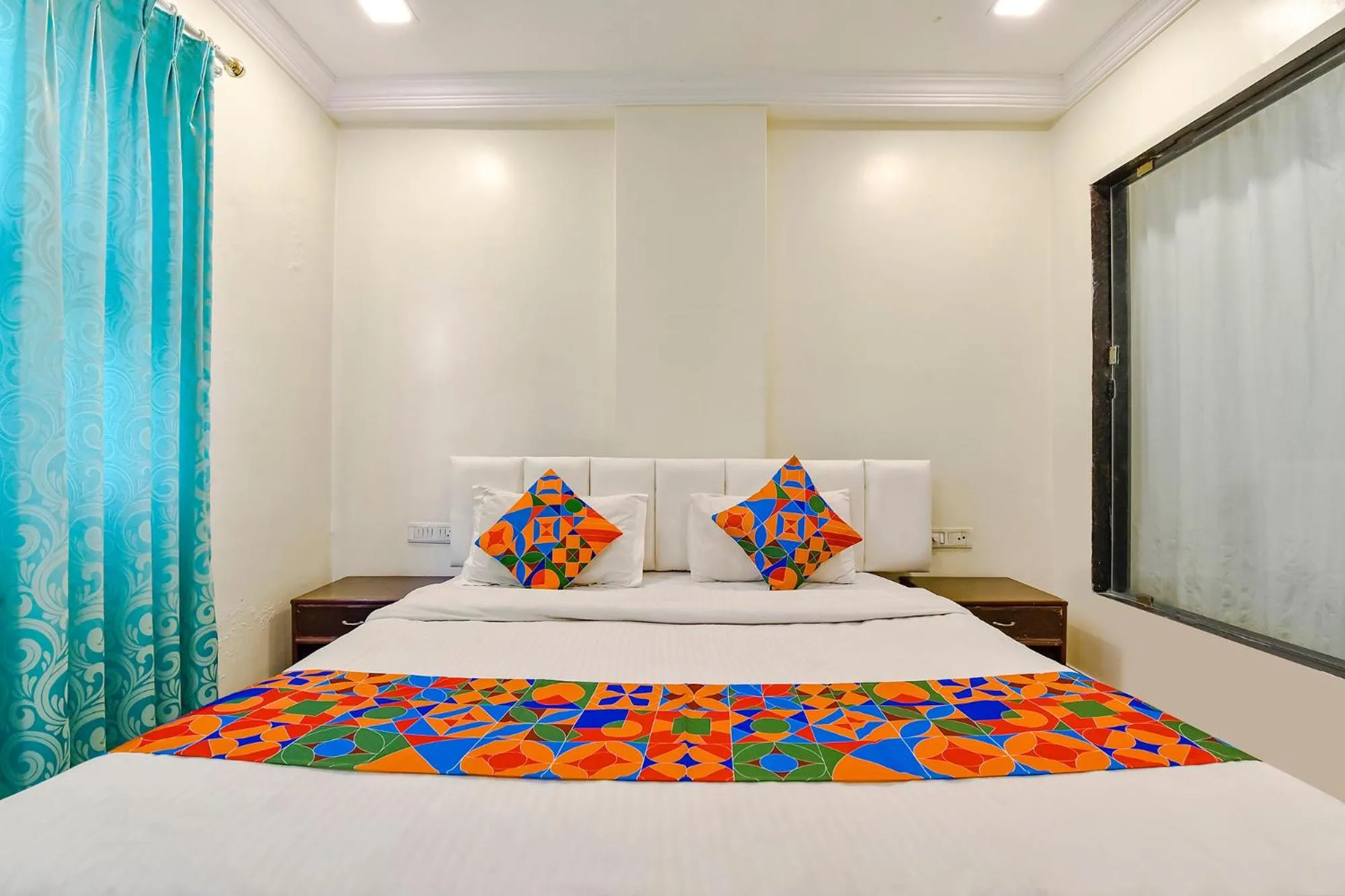 Bed in Via Golden Wings