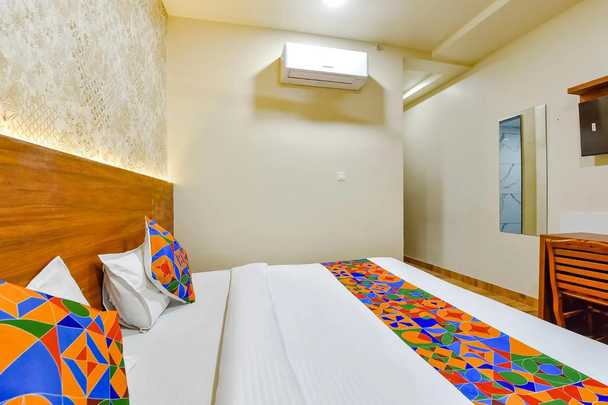 Bed in FabHotel KPL Prime