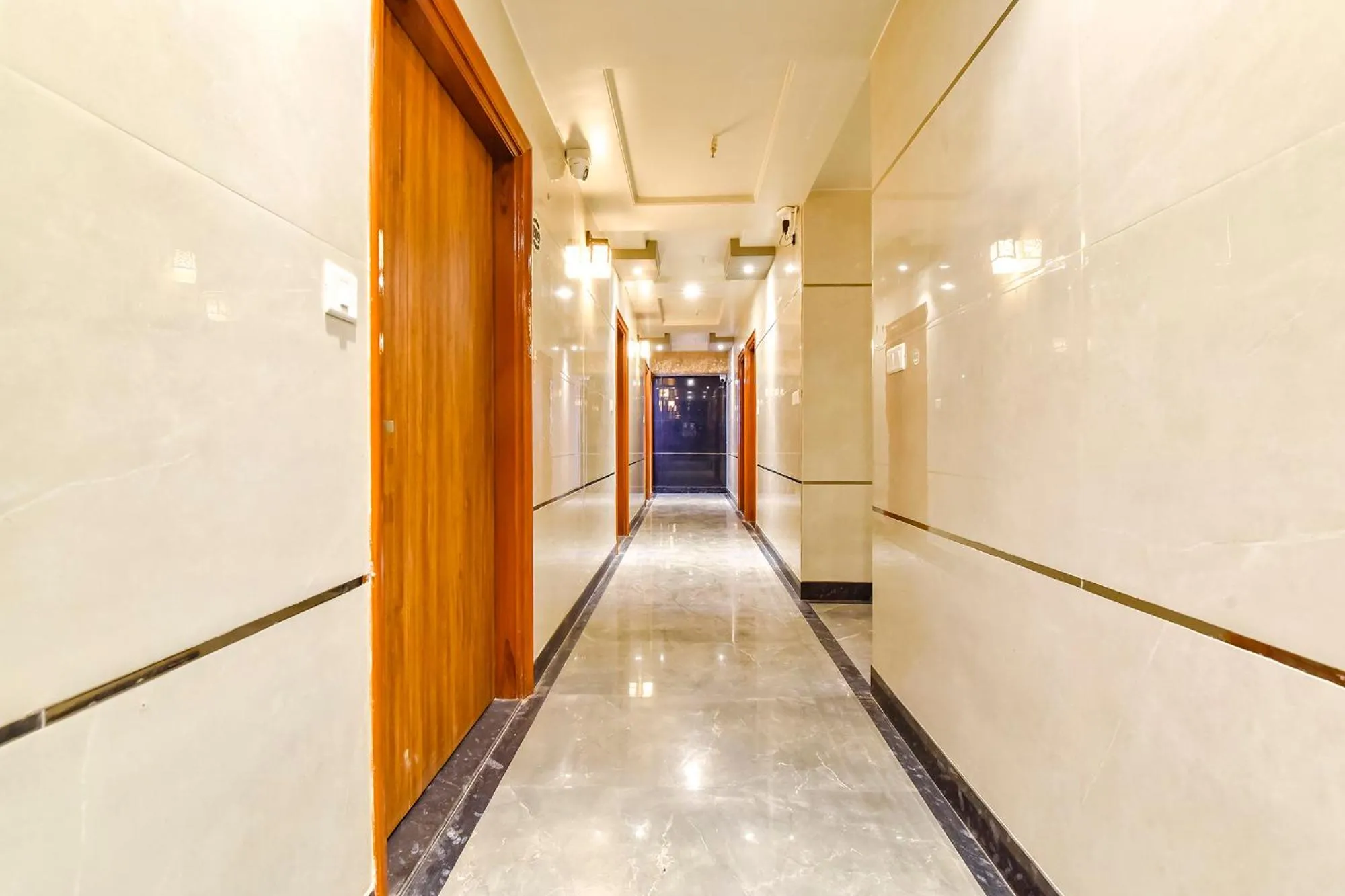 Lobby or reception in FabHotel KPL Prime