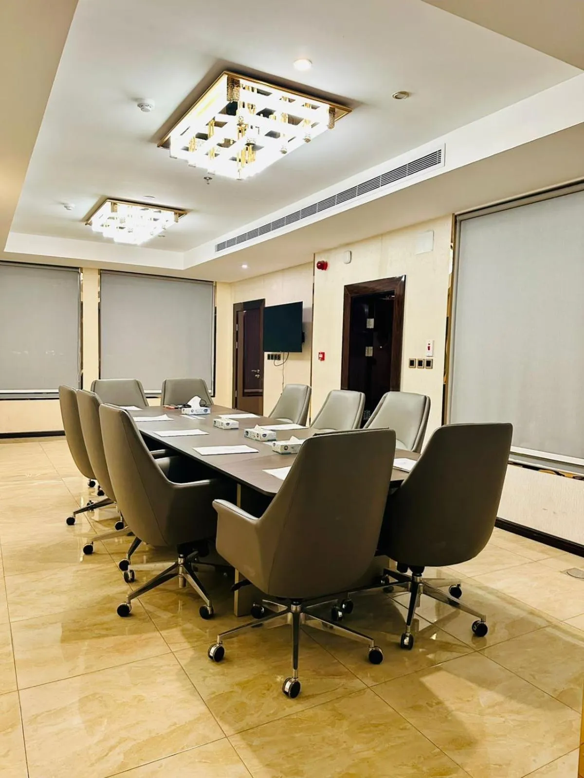 Business facilities in Al Ertiqaa Hotel