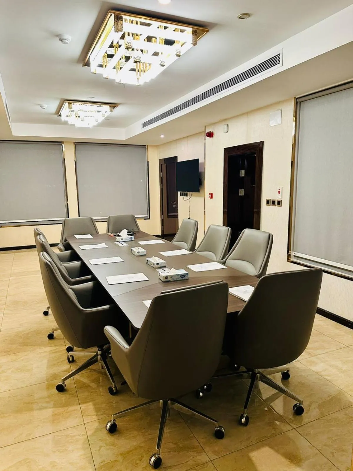 Business facilities in Al Ertiqaa Hotel