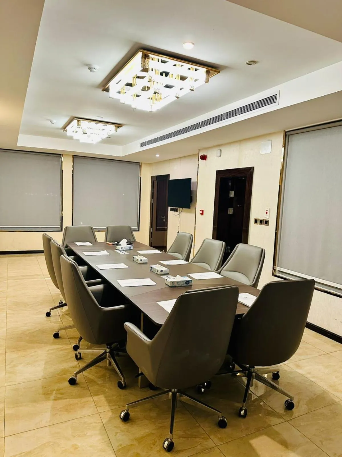 Business facilities in Al Ertiqaa Hotel