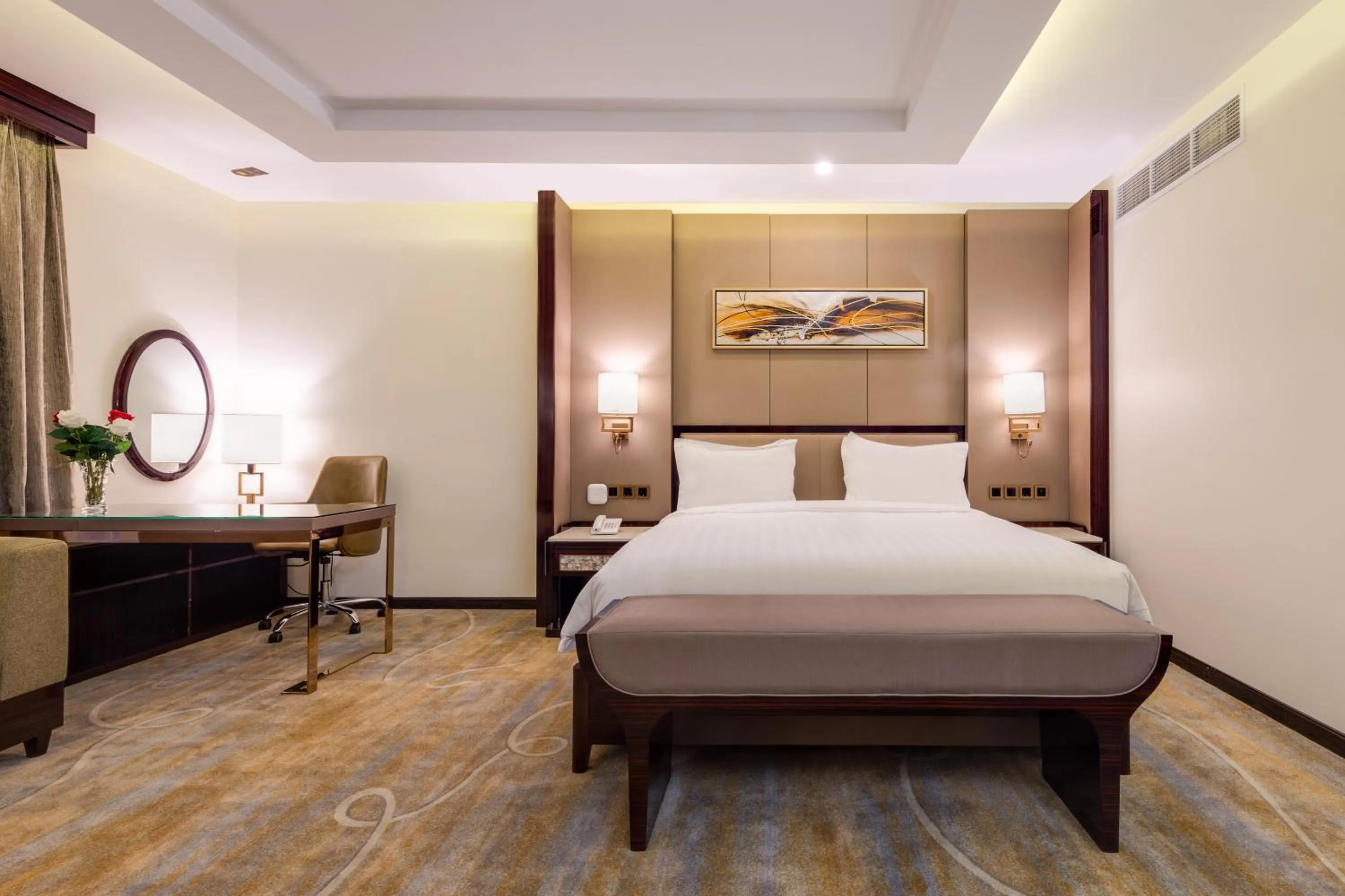 Bed in Al Ertiqaa Hotel