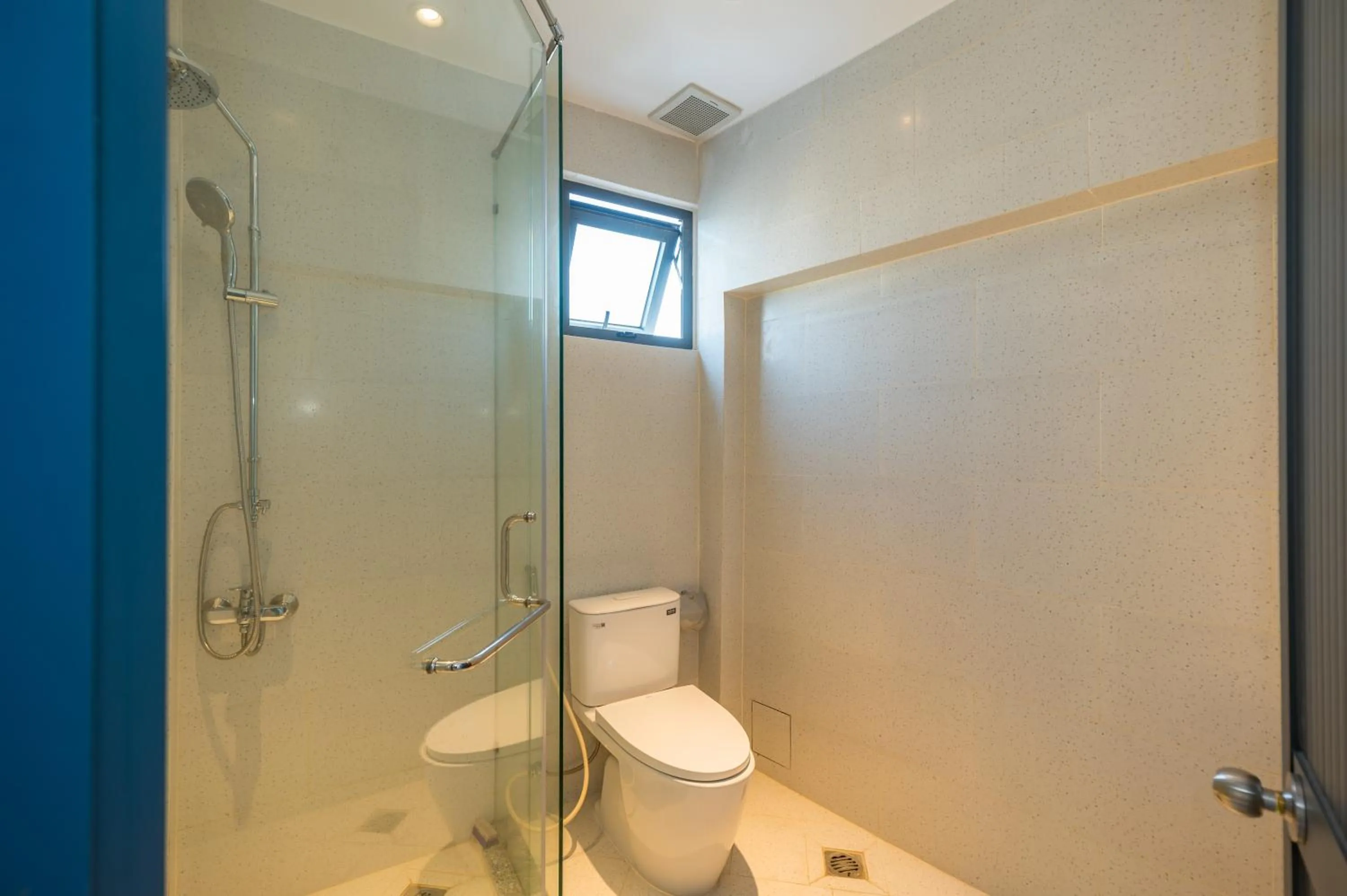 Bathroom in Cát Lợi Phú Quốc Hotel