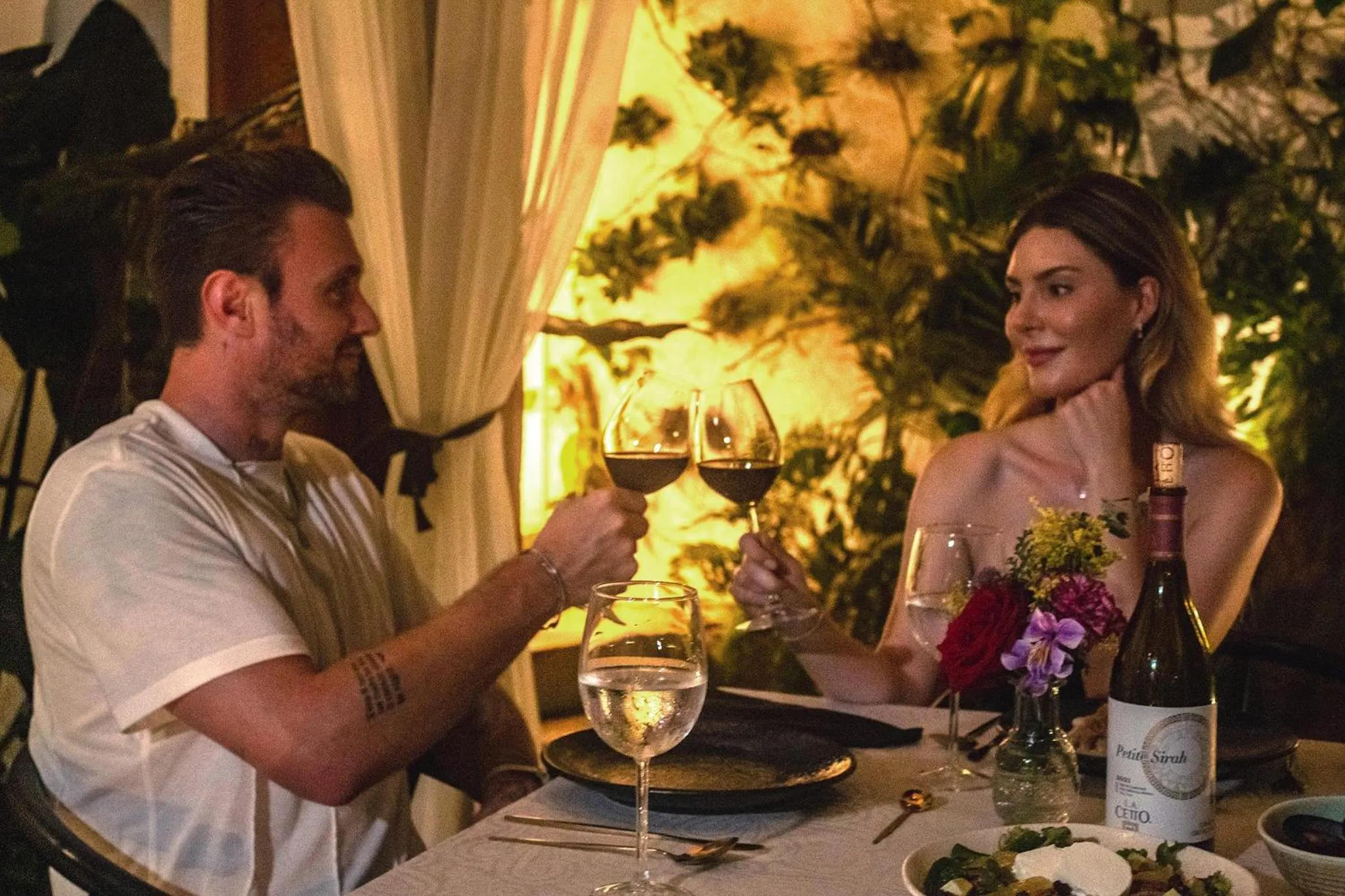 Restaurant/places to eat in Olbil Hotel Boutique