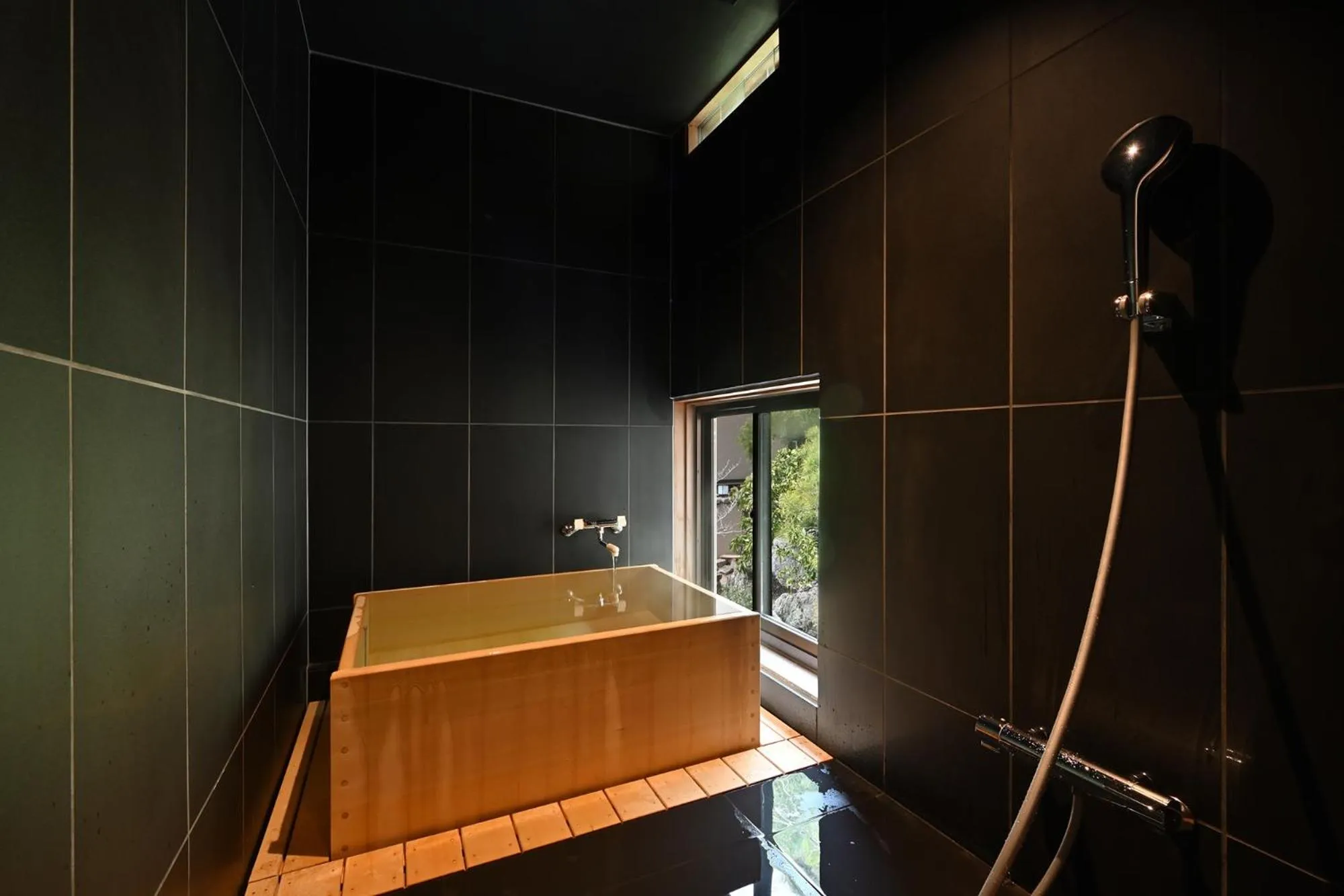 Bathroom in Oni no Sumika