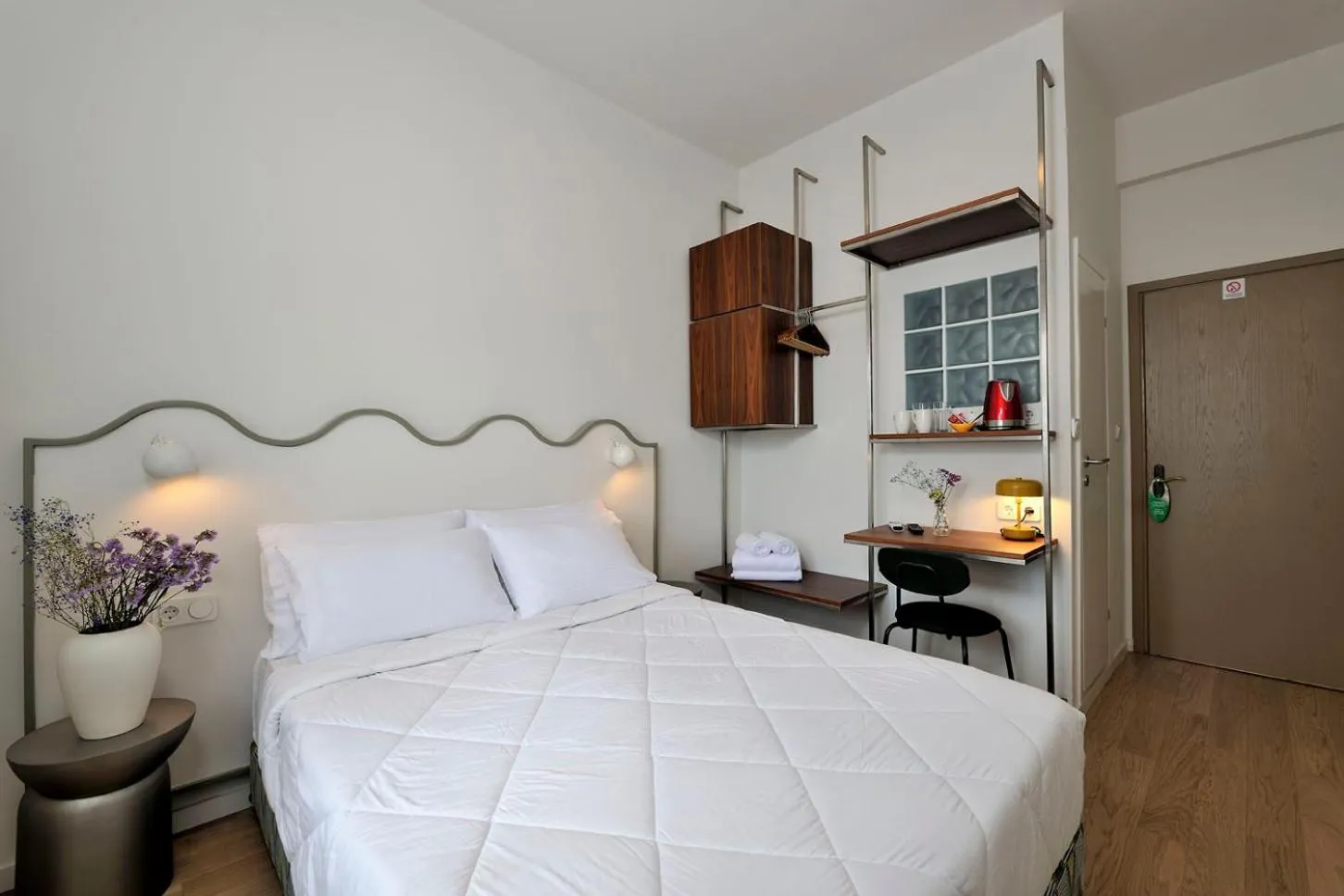 Bedroom, Bed in Dryades & Orion Hotel