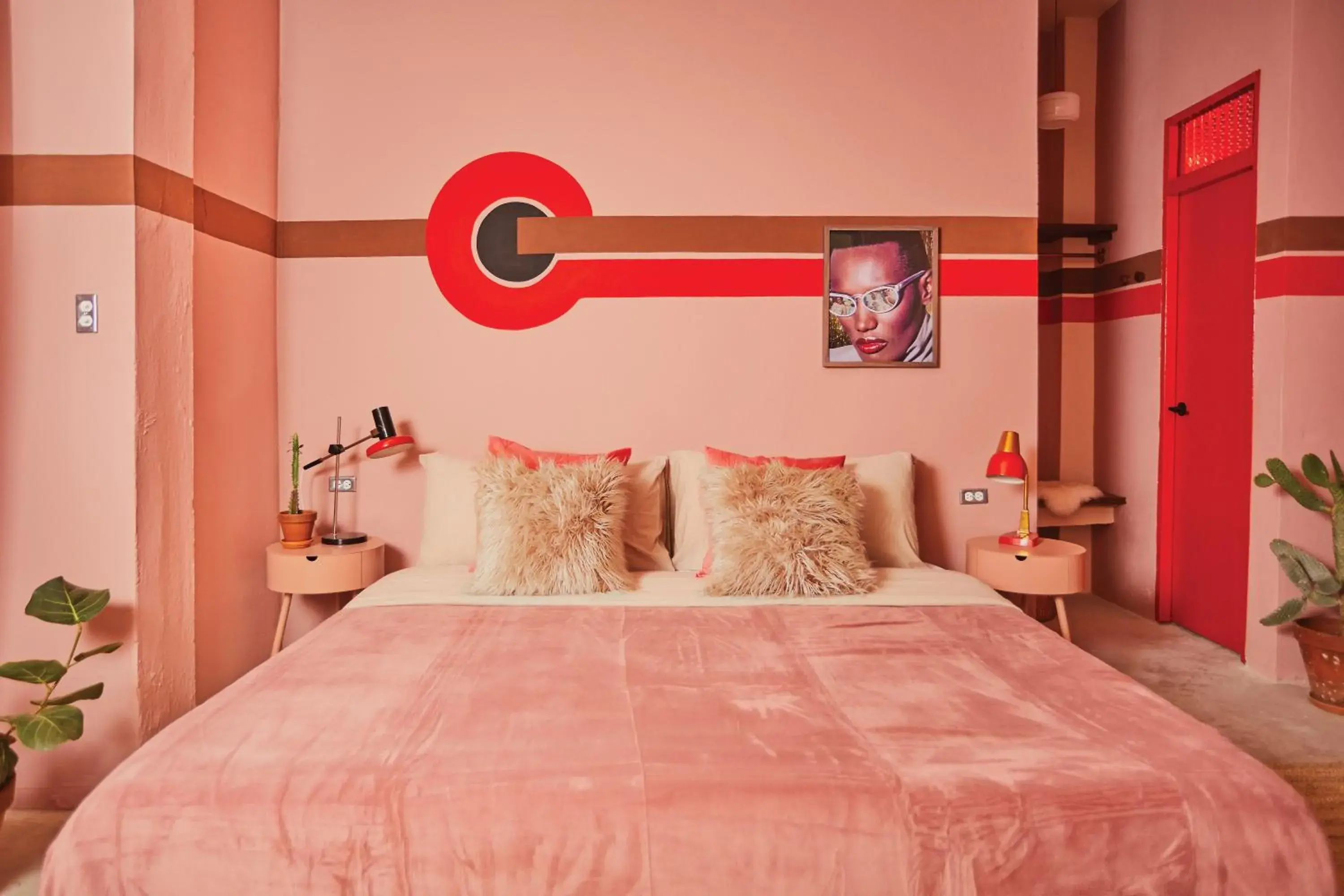 Studio Apartment - single occupancy in MOOD HAUS by DW - 70's Retro Stays Studio Apartment - single occupancy in MOOD HAUS by DW - 70's Retro Stays