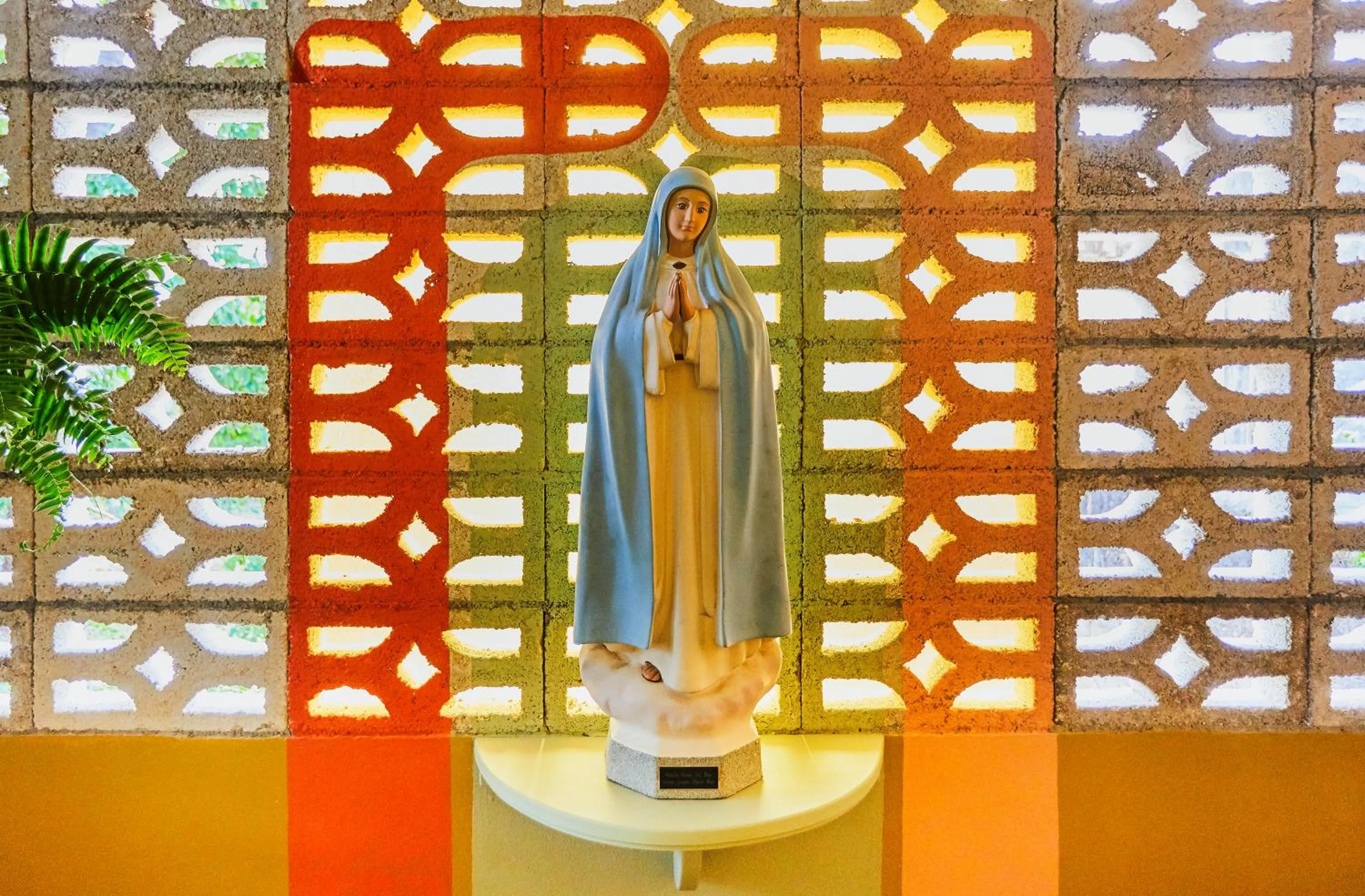 Decorative detail in MOOD HAUS by DW - 70's Retro Stays