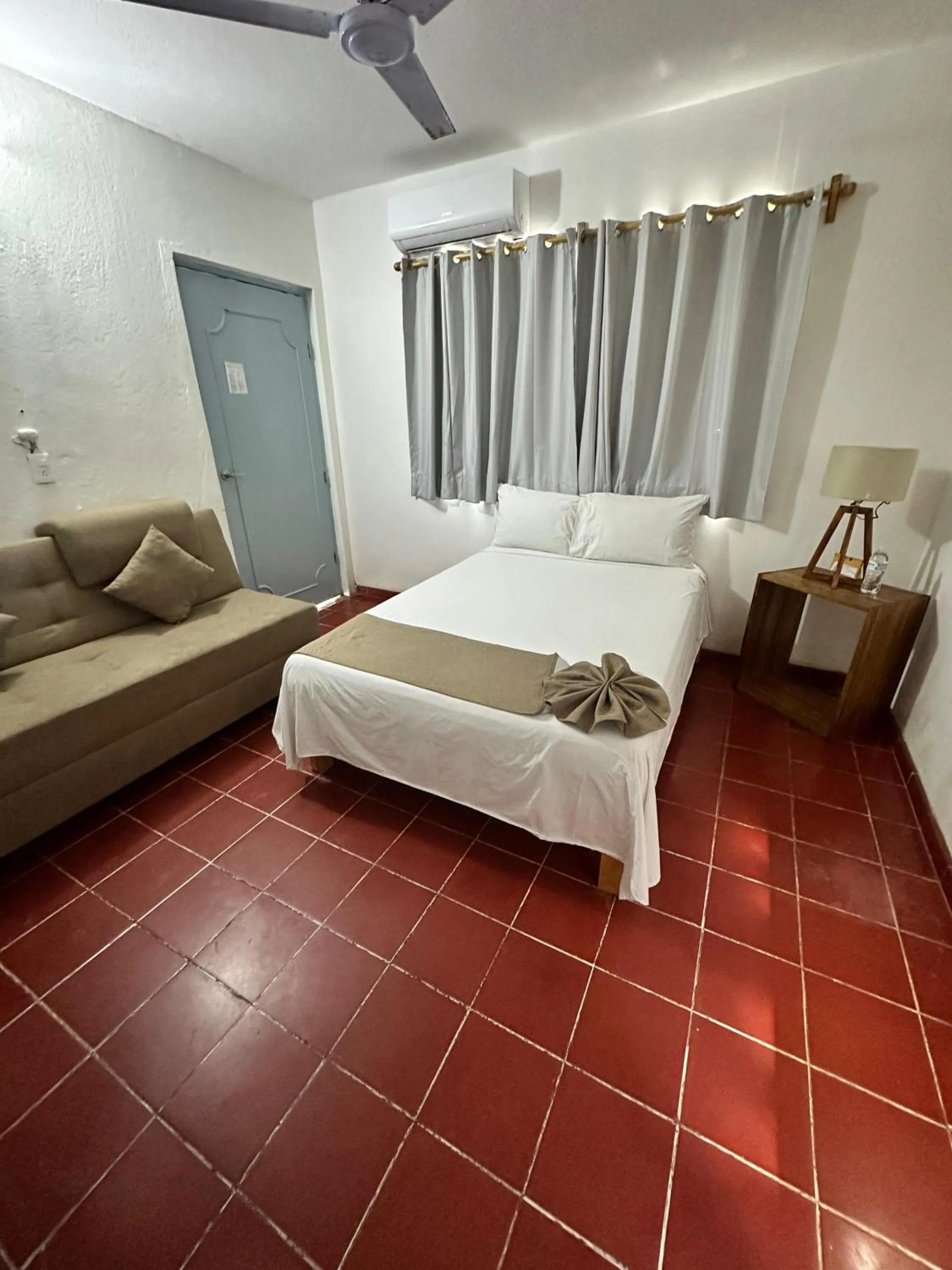 Bedroom, Bed in Creta Hotel & Suites