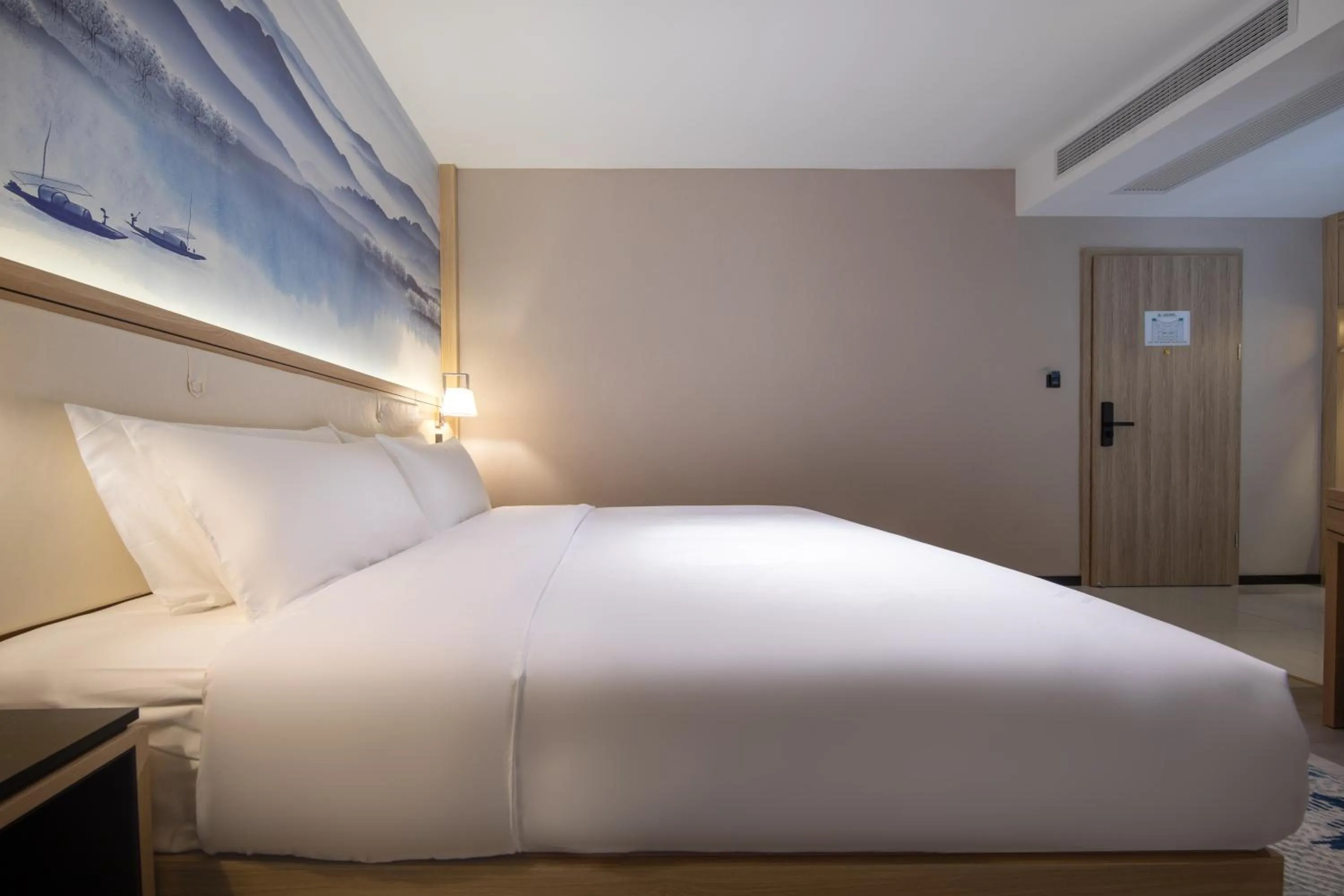 Bed in Ausotel by Argyle Baiyun International Airport Renhe Metro Exit B