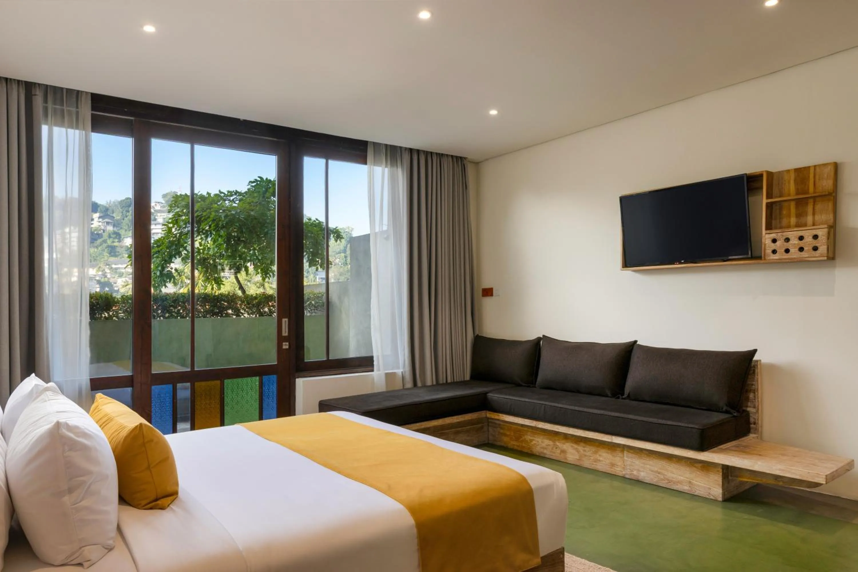 Bedroom, Bed in Lake Avenue Hotel Kandy