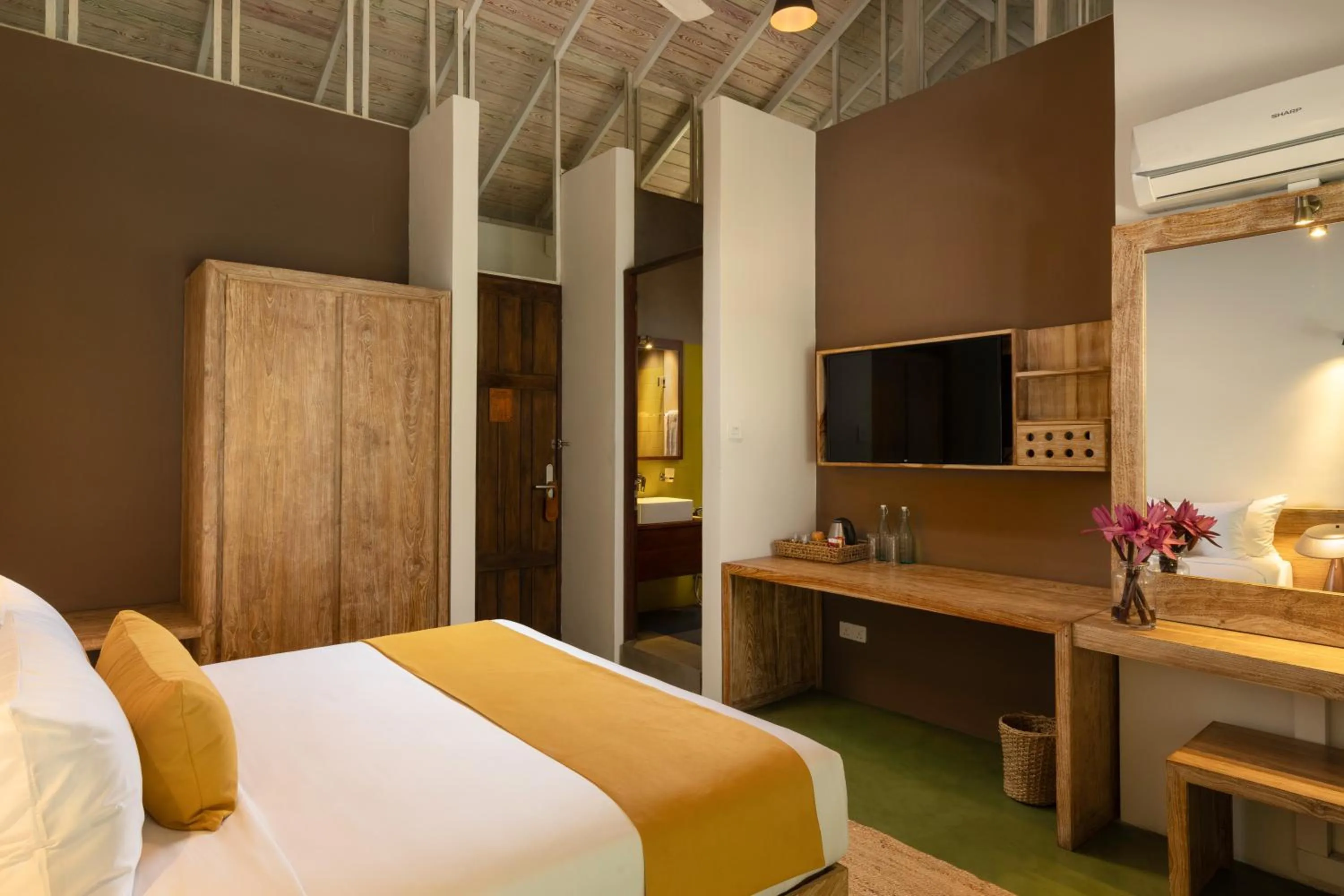 Bedroom, Bed in Lake Avenue Hotel Kandy