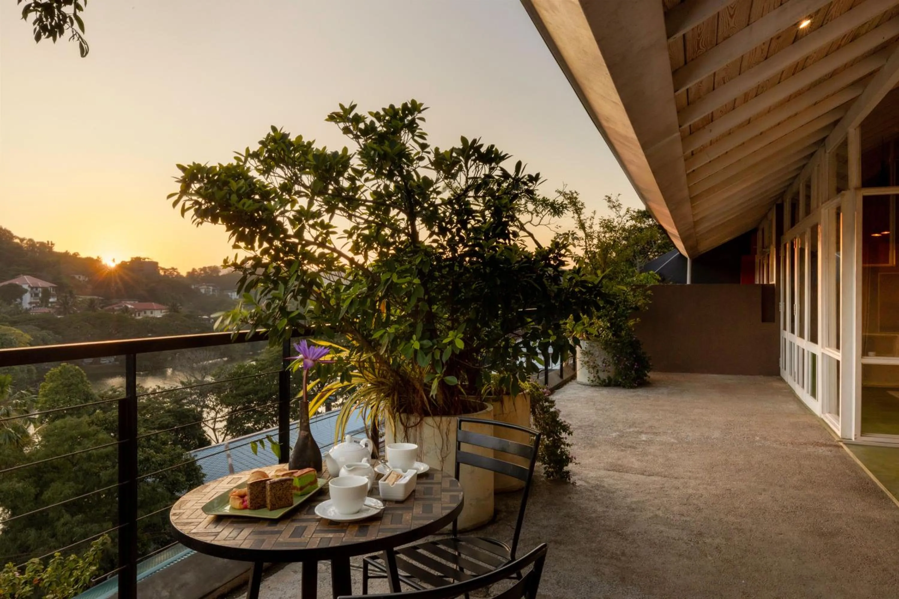 View (from property/room) in Lake Avenue Hotel Kandy