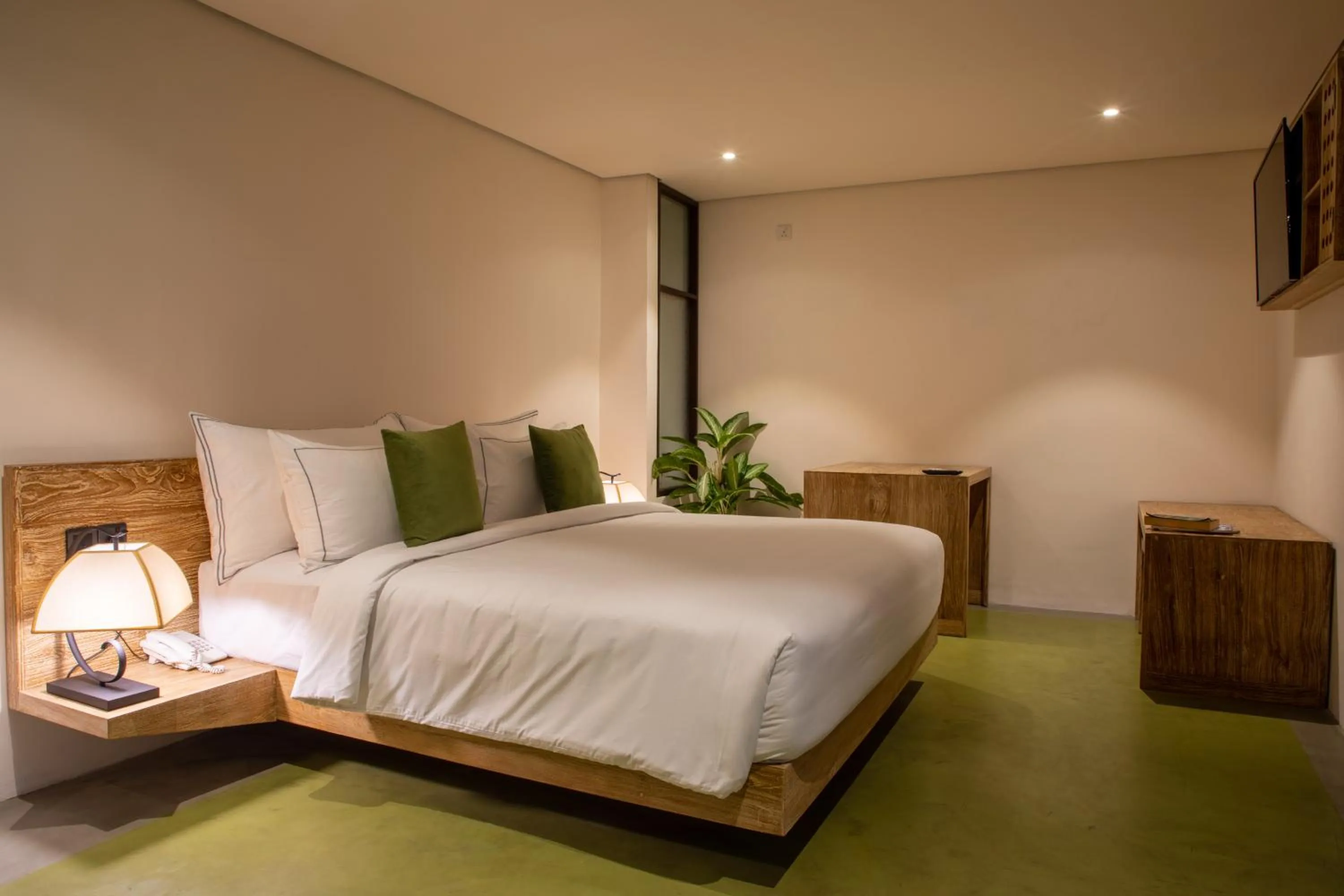 Bed in Lake Avenue Hotel Kandy