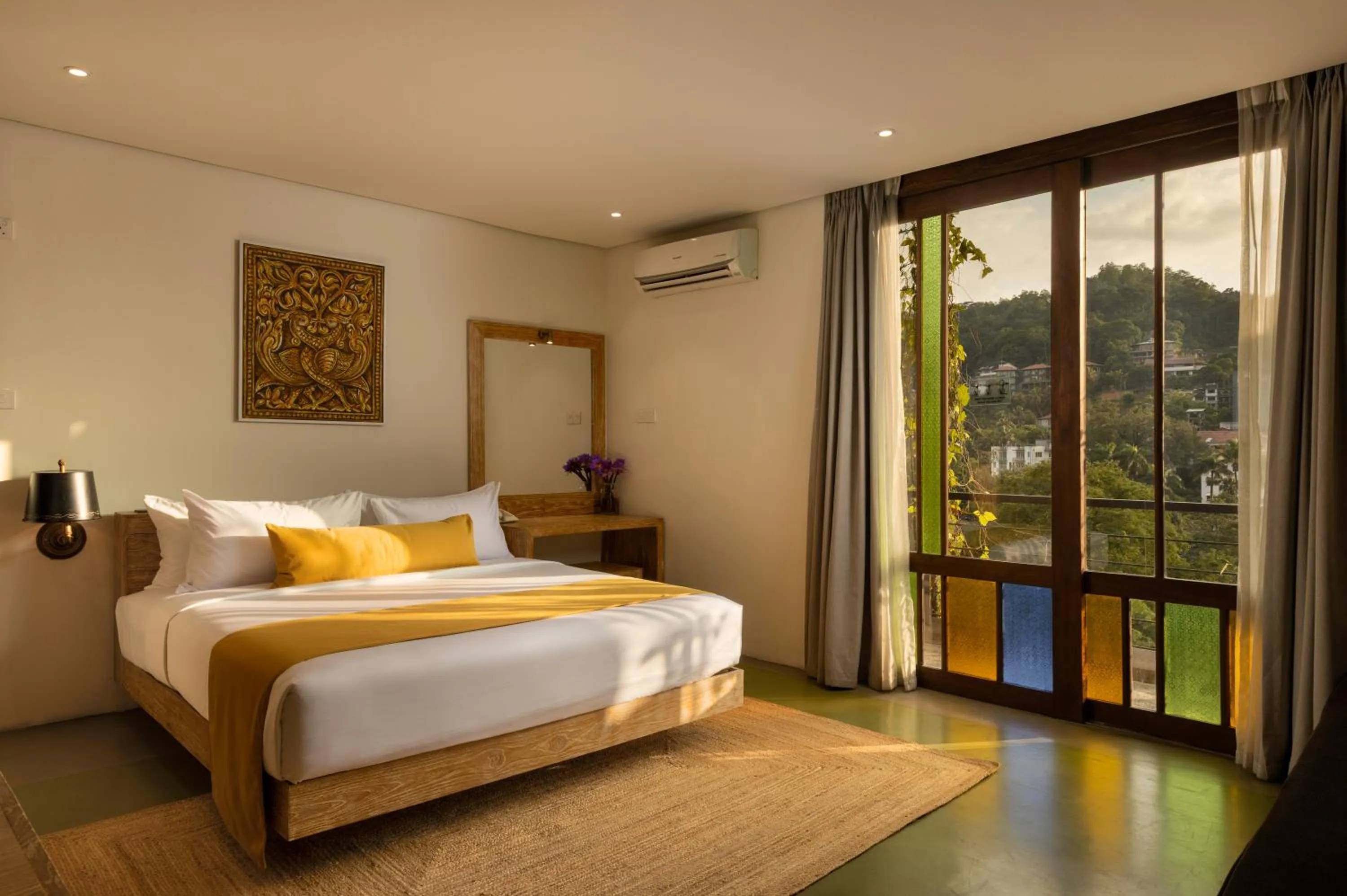 Bedroom, Bed in Lake Avenue Hotel Kandy
