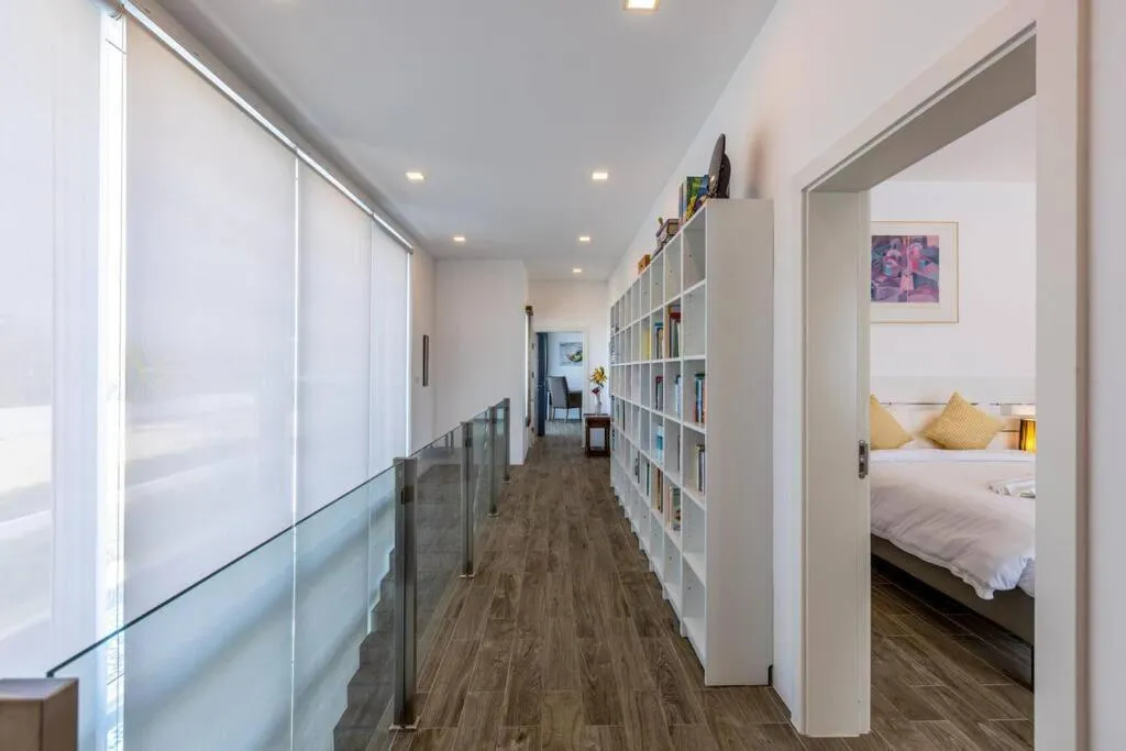 Bed in Modern 3 bedroom Pool Villa PG19