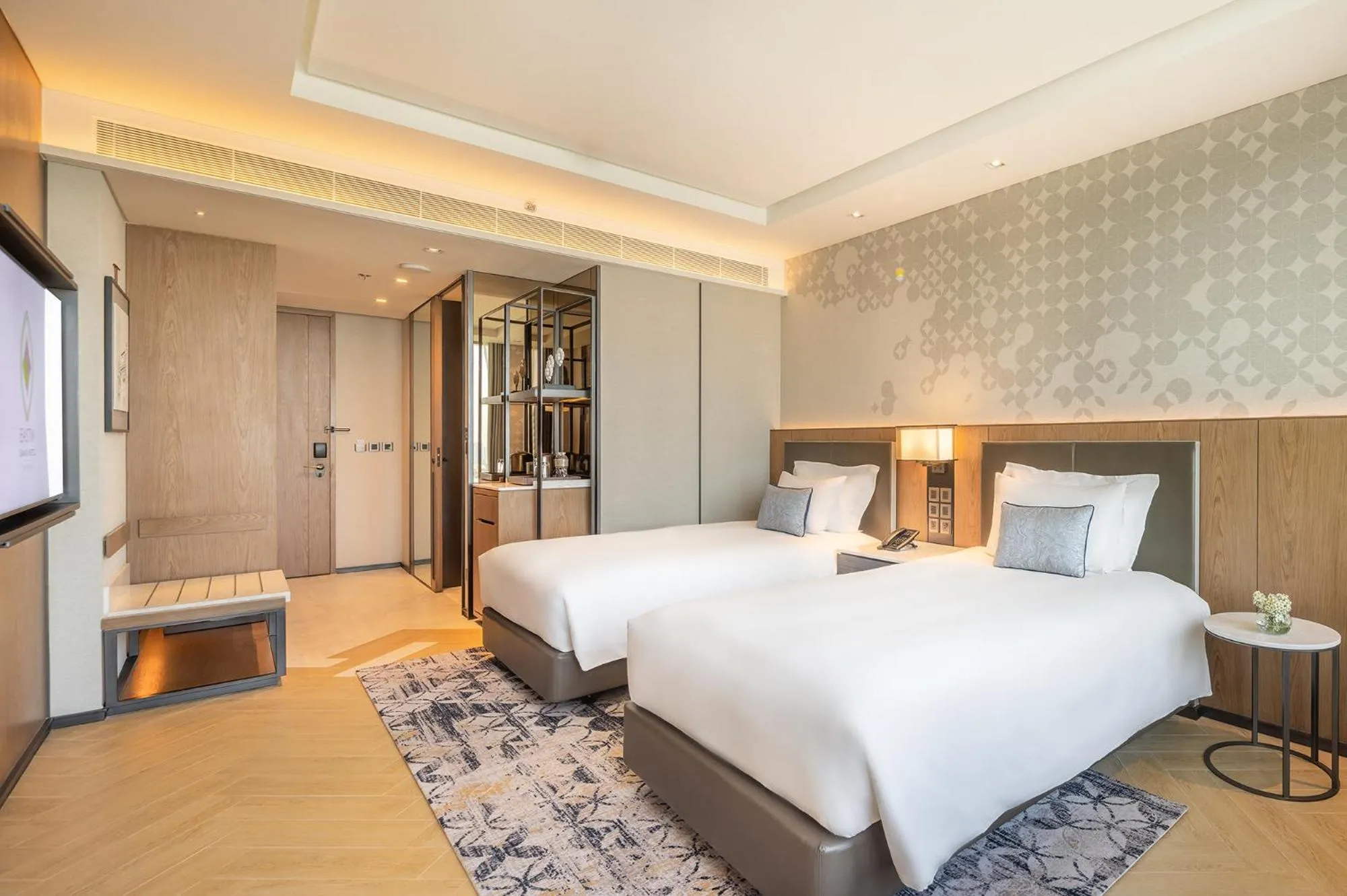 Photo of the whole room, Bed in Eastin Grand Hotel Phayathai