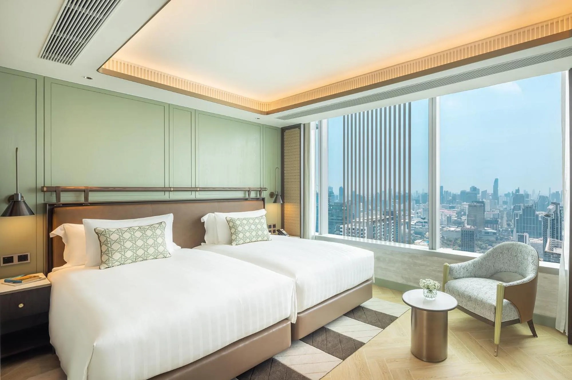 Bedroom, Bed in Eastin Grand Hotel Phayathai