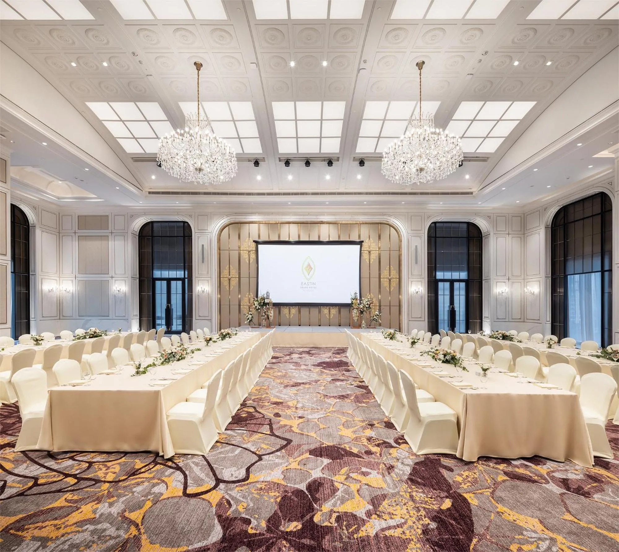 Meeting/conference room in Eastin Grand Hotel Phayathai