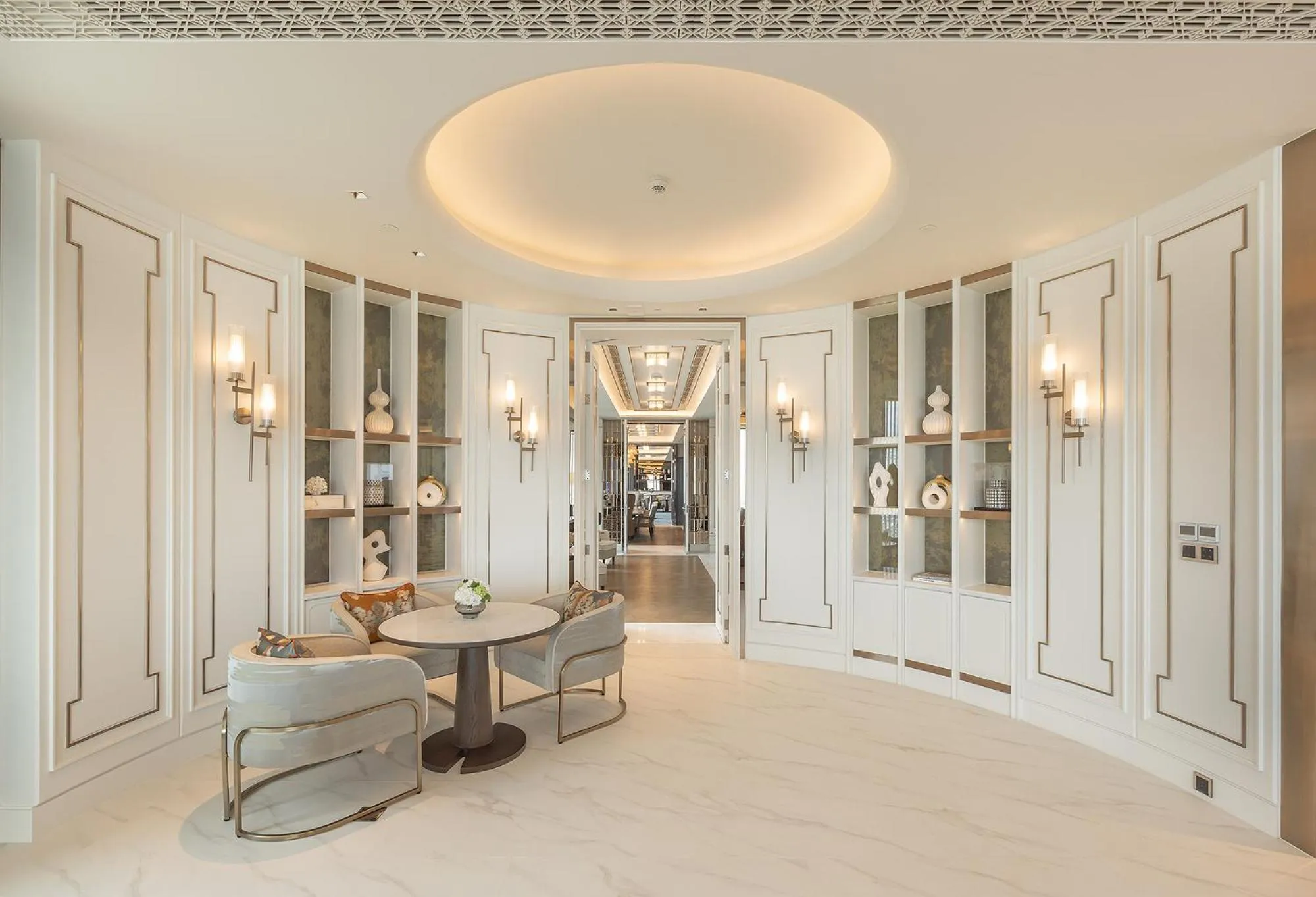 Living room in Eastin Grand Hotel Phayathai