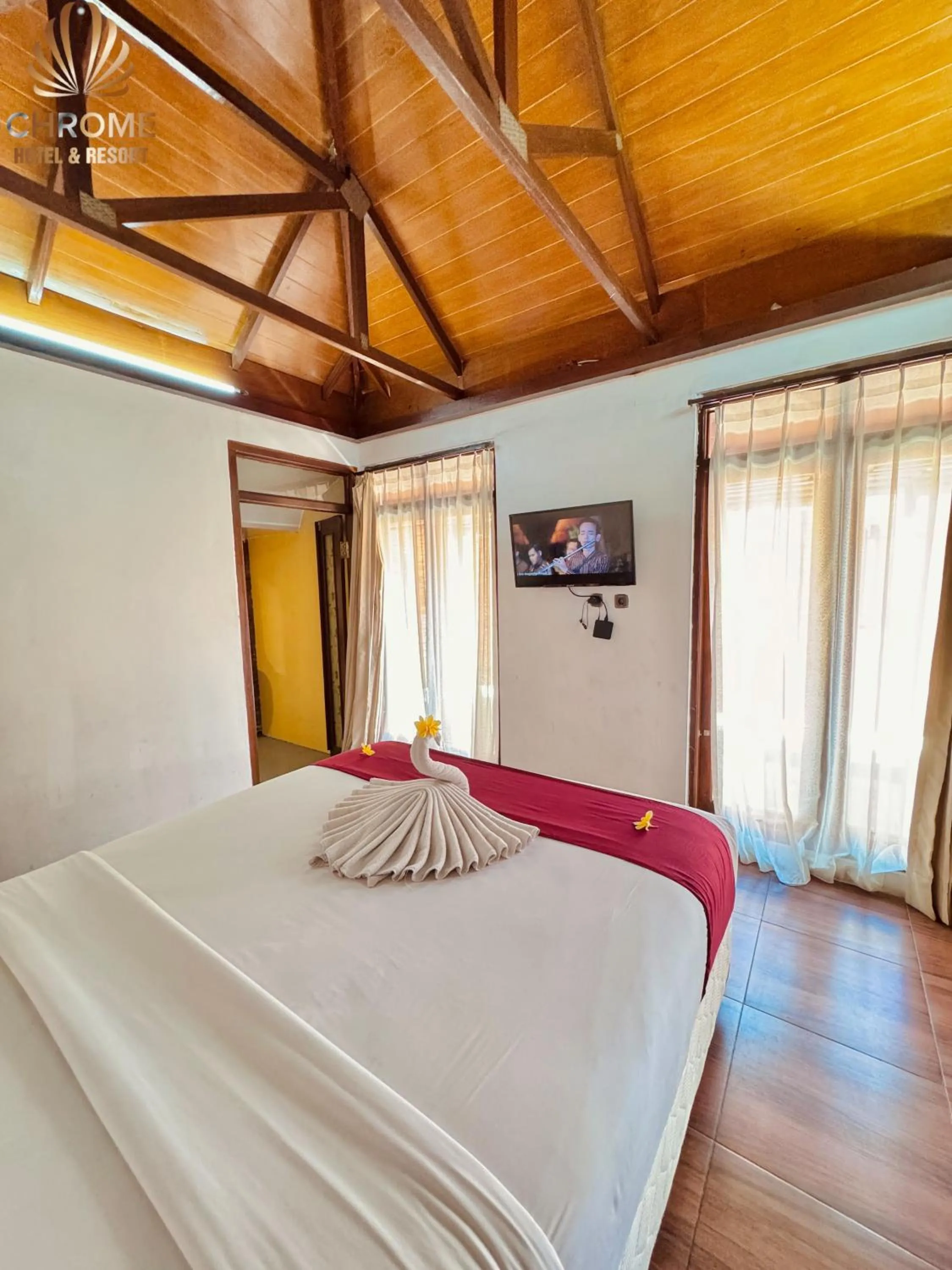 Bedroom, Bed in chrome hotel & resort solo