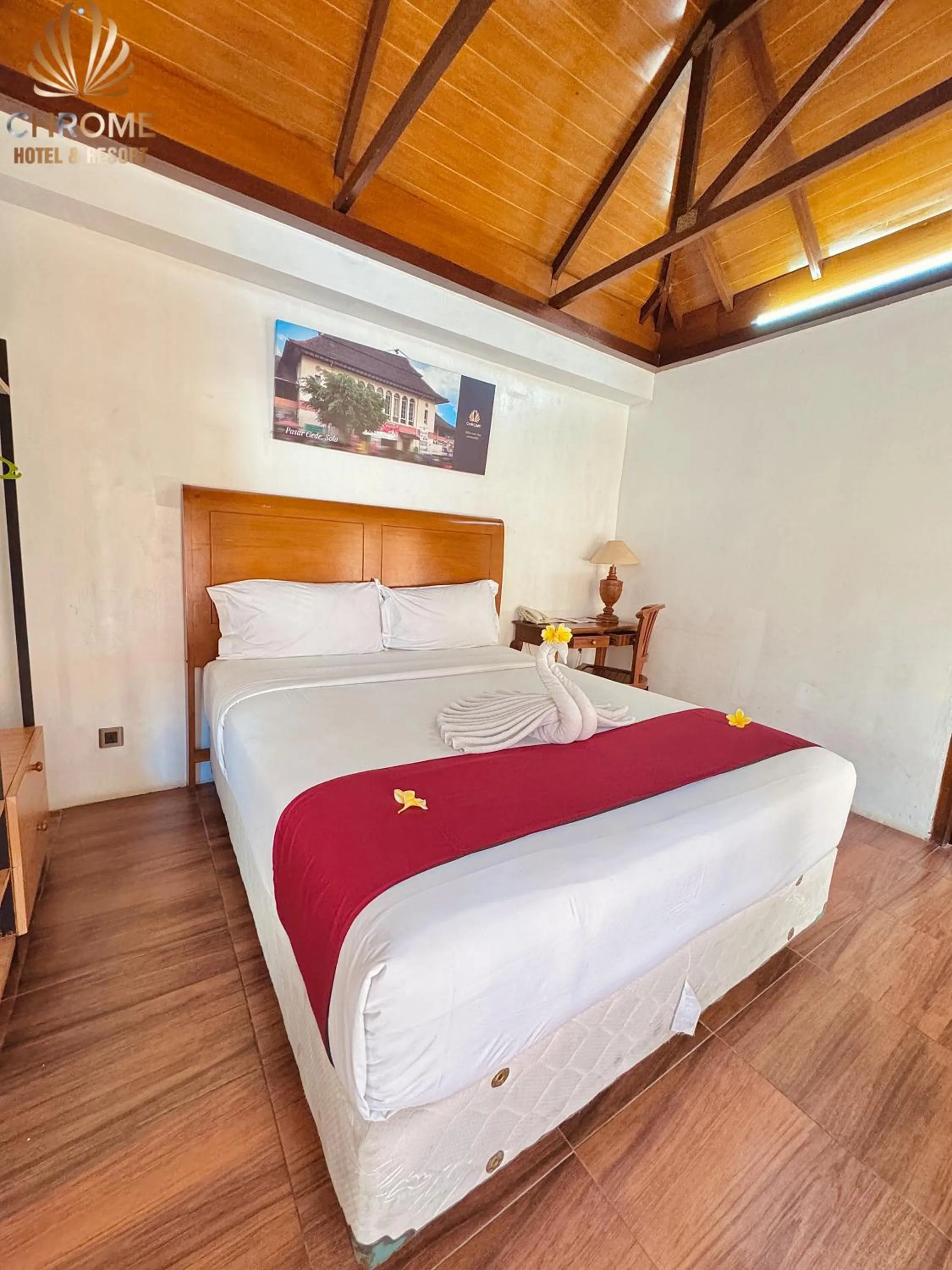 Bedroom, Bed in chrome hotel & resort solo