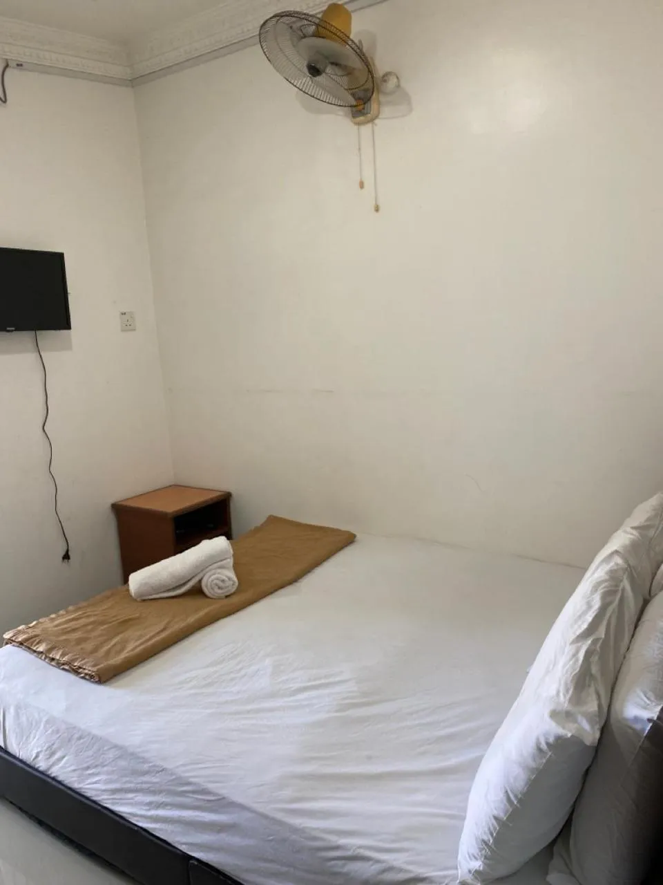 Bed in Raihan Beach Resort