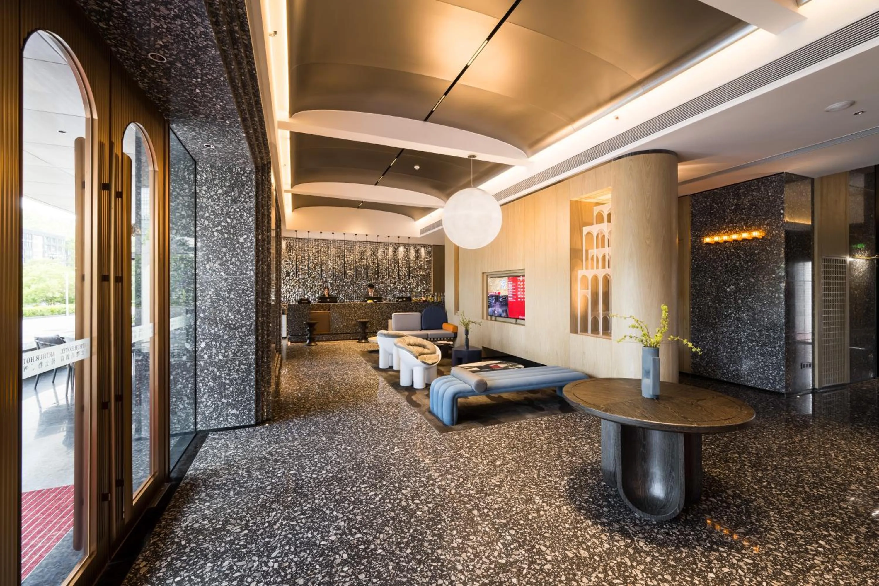 Seating area in Arthur Hotel Luogang Xiangang Metro Guangzhou-Free Breakfast and Free Afternoon Tea