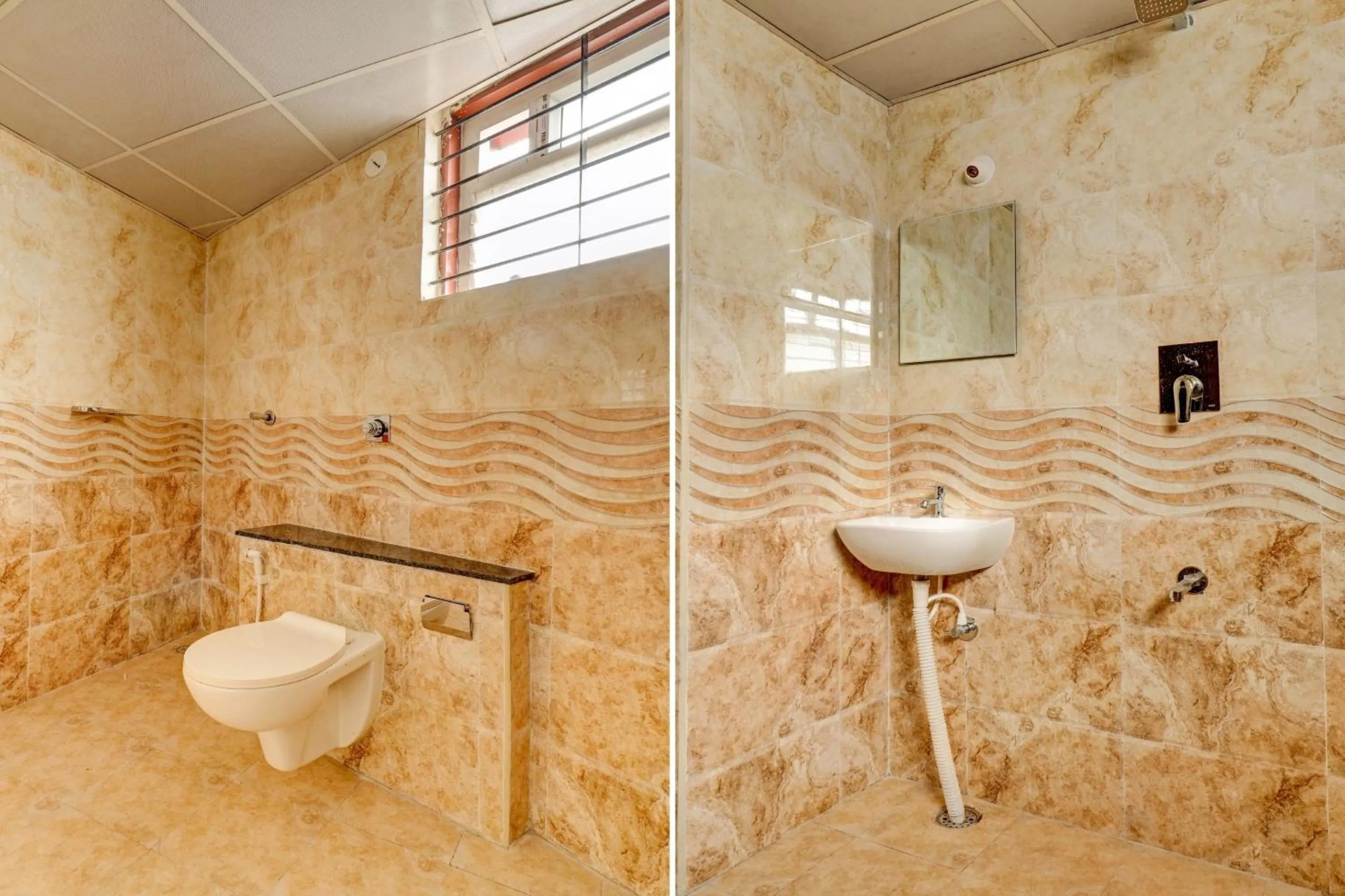 Bathroom in Collection O Hemadri Residency