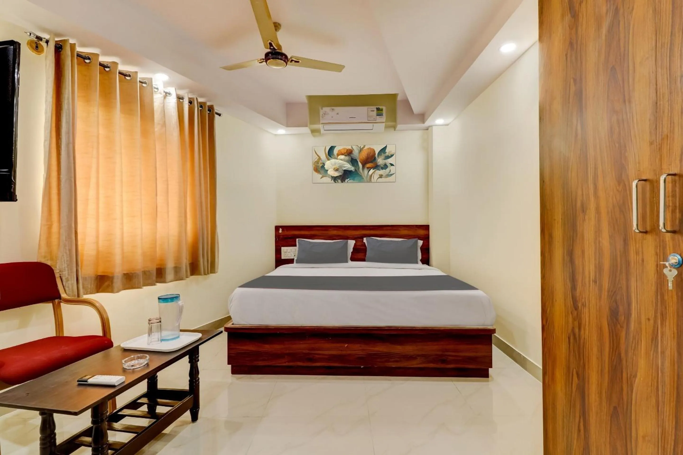 Bedroom, Bed in Collection O Hemadri Residency