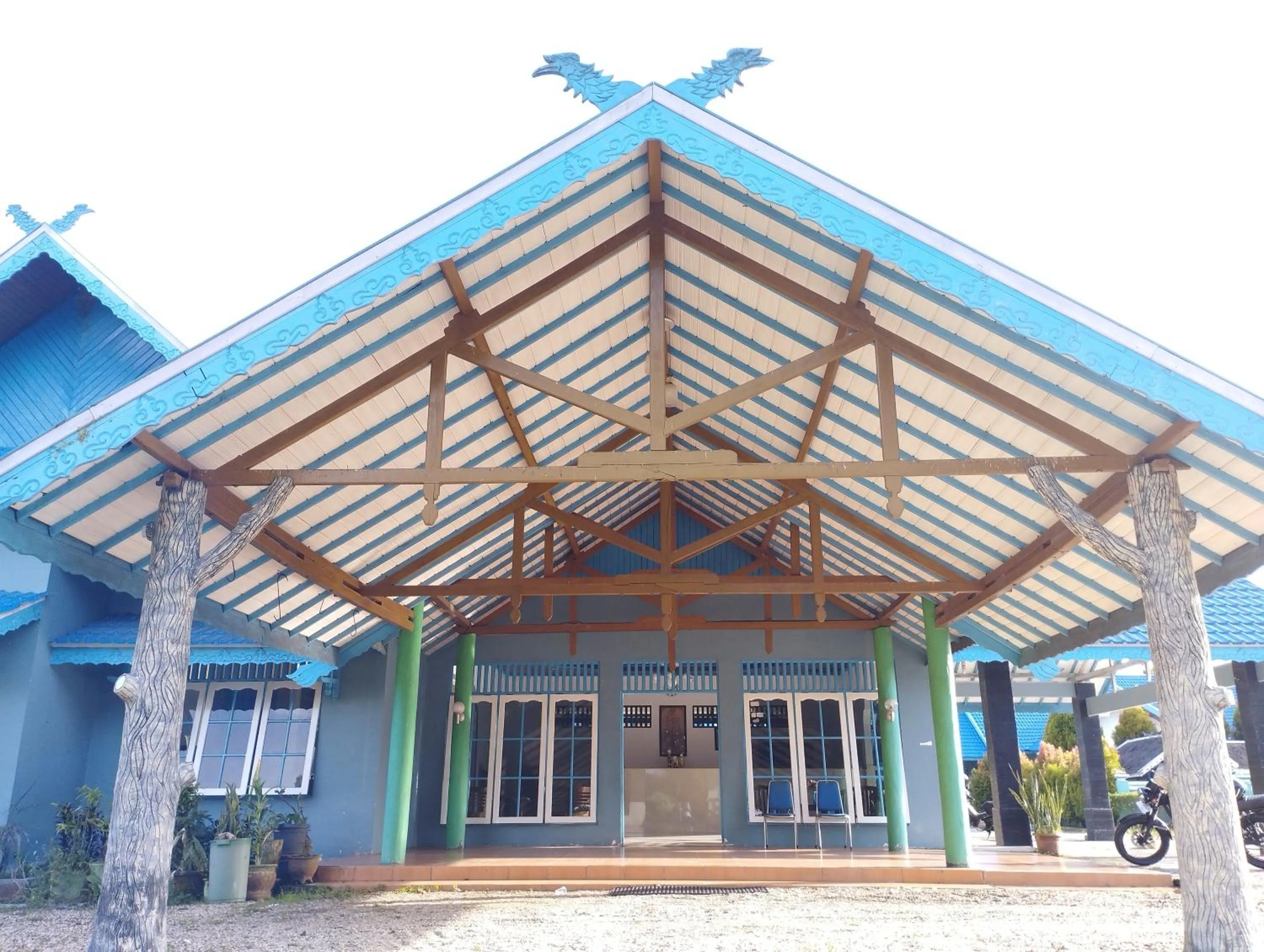 Facade/entrance in Hotel O Tris