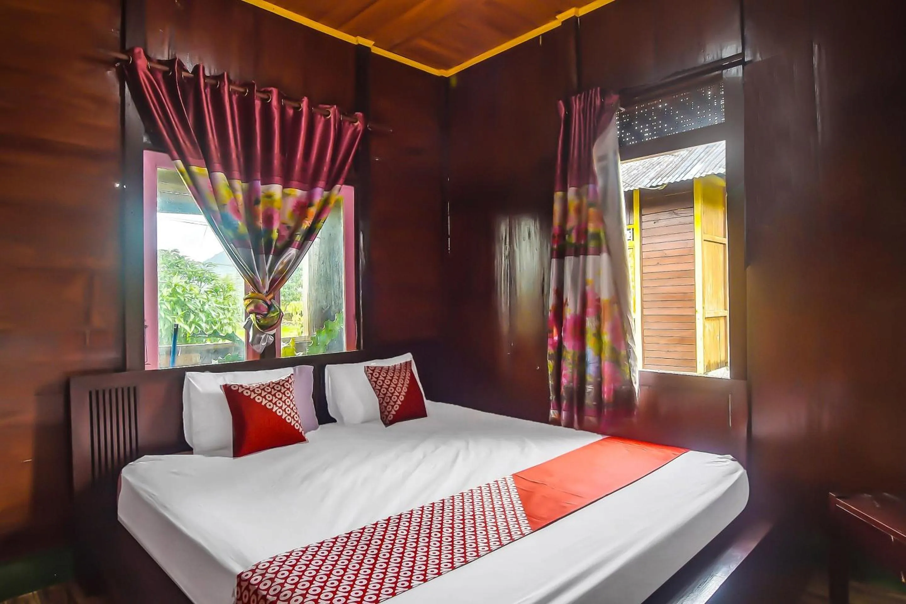 Bedroom, Bed in Hotel O Filadelfia Resto & Penginapan Near Benteng Moraya