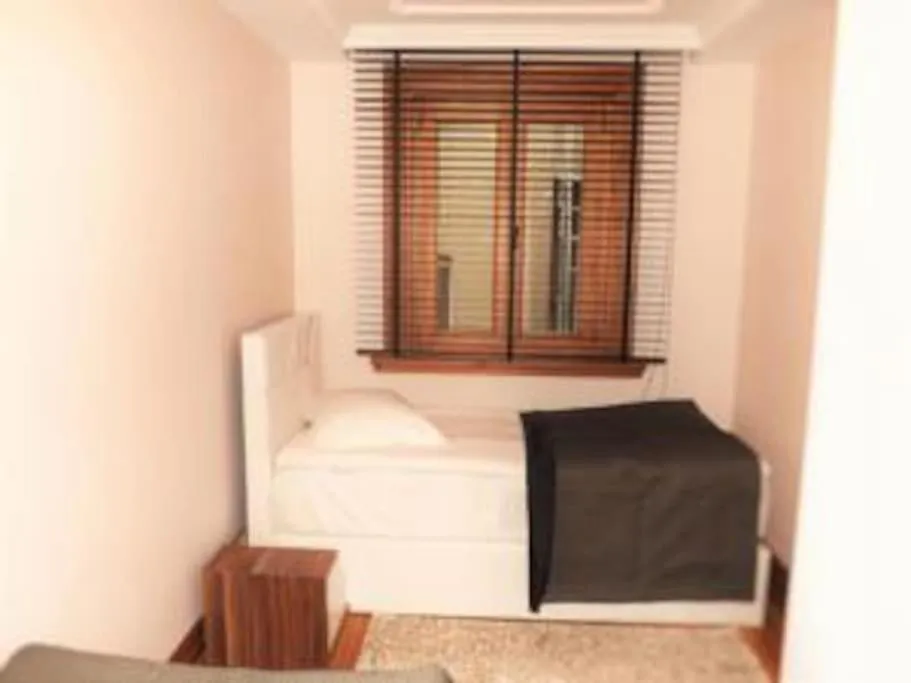 Bed in Aslan Residence