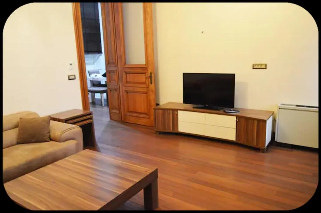 Living room in Aslan Residence