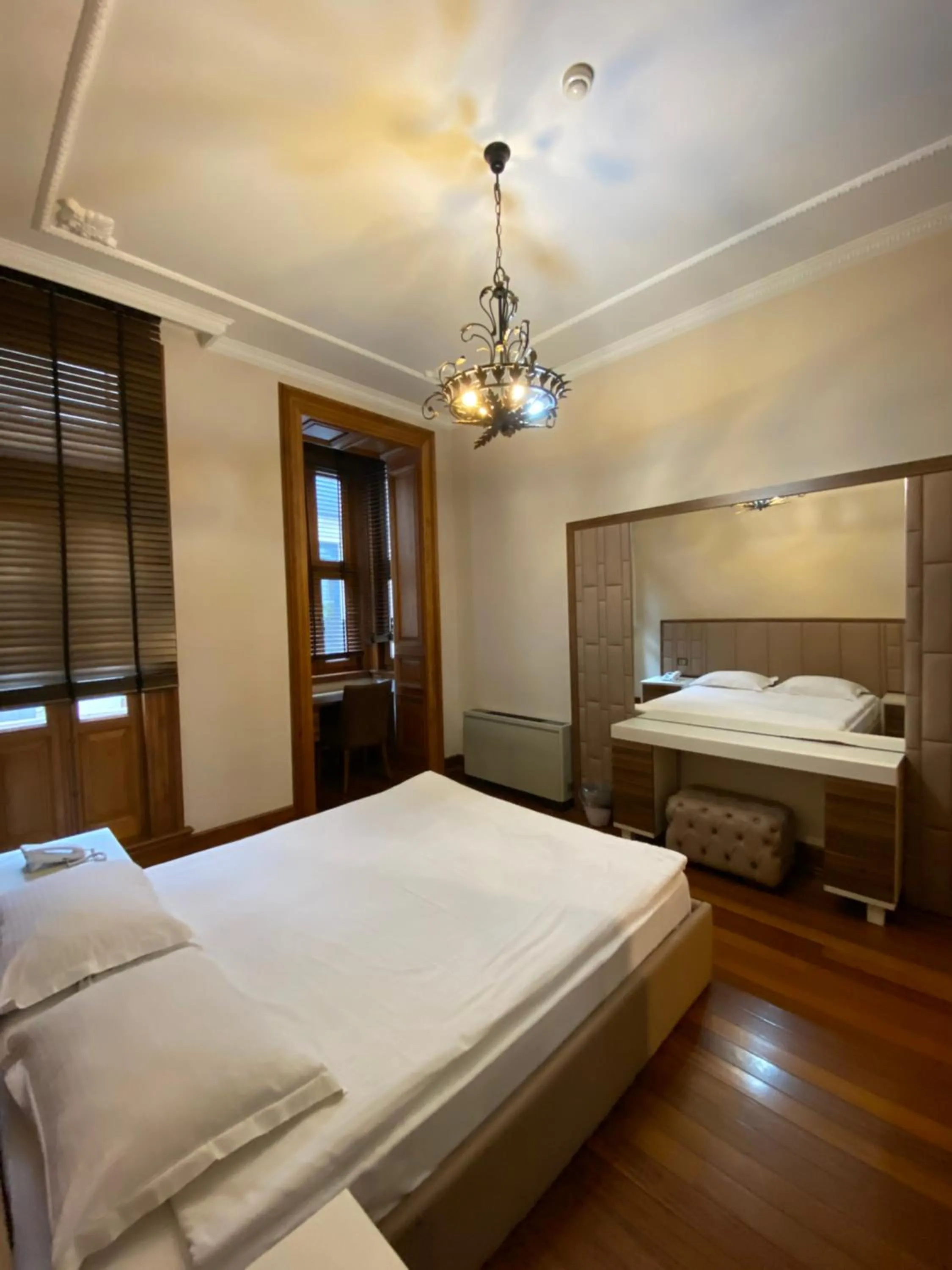 Bedroom, Bed in Aslan Residence