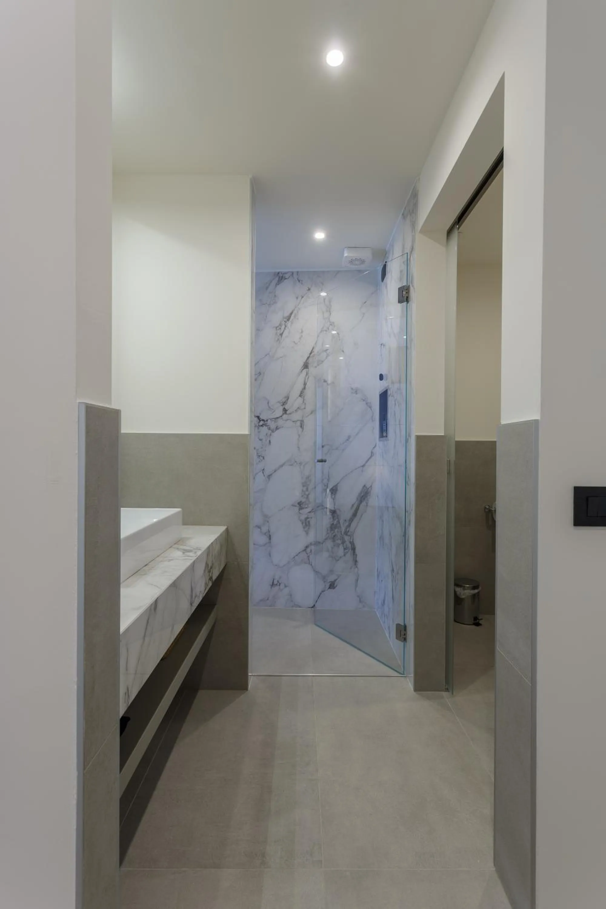 Bathroom in Hotel Drago - Garda Lake Collection