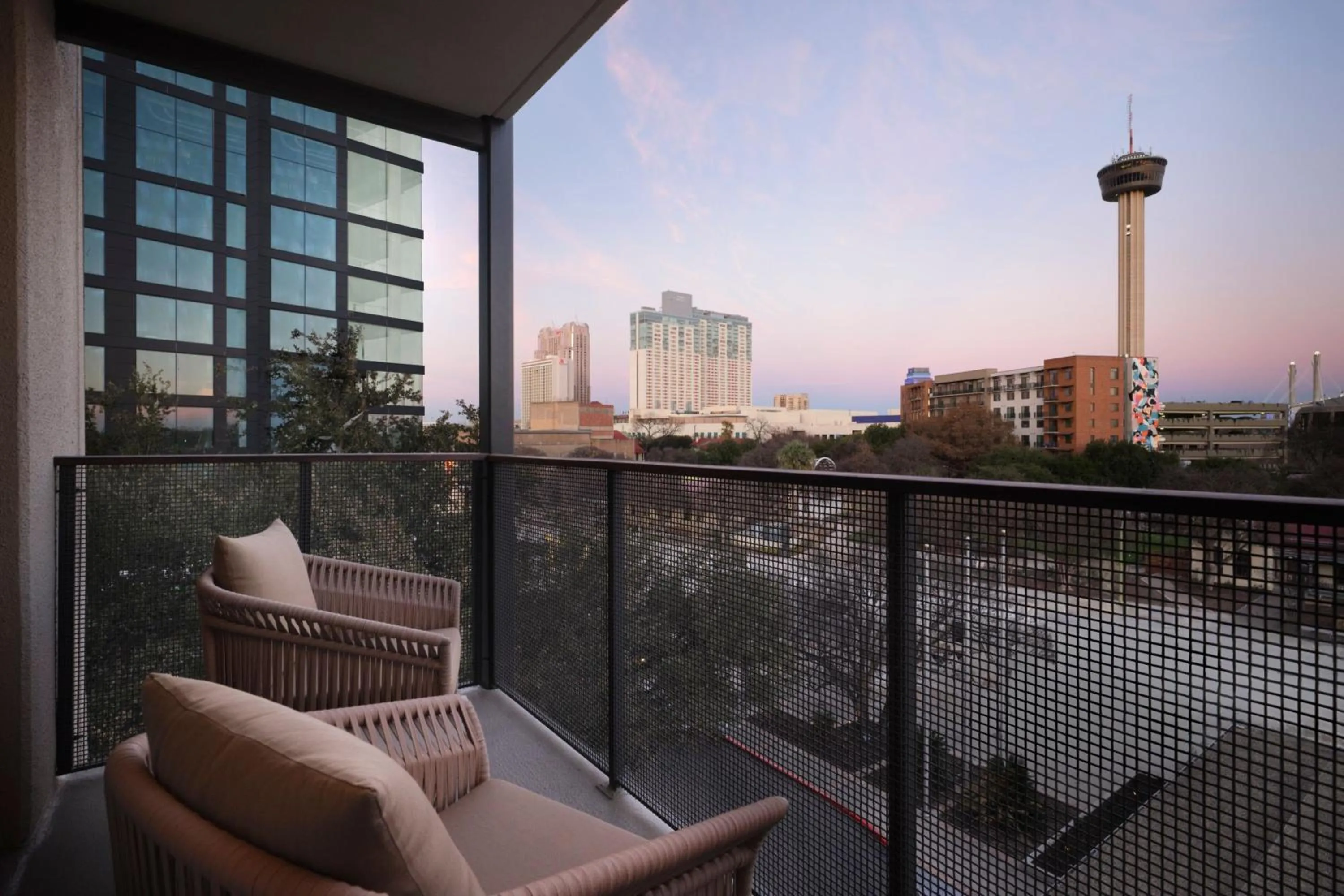 Photo of the whole room in Plaza San Antonio Hotel & Spa, Autograph Collection