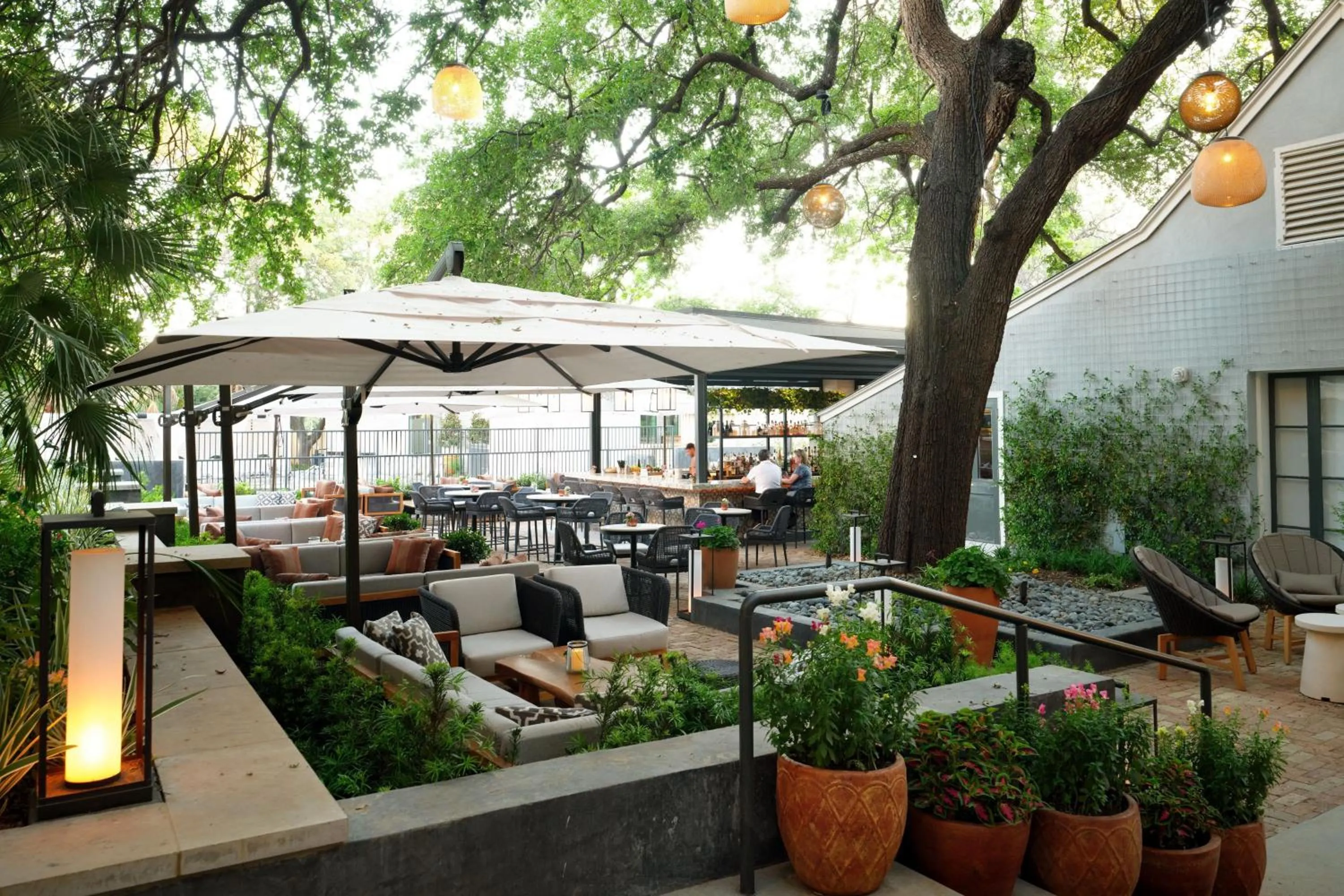 Lounge or bar in Plaza San Antonio Hotel & Spa, Autograph Collection