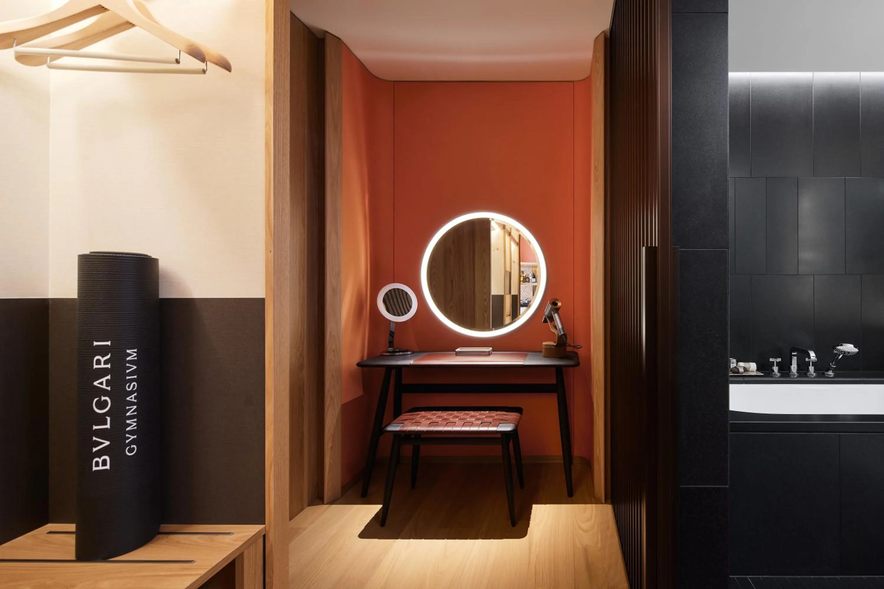 wardrobe in Bvlgari Hotel Tokyo