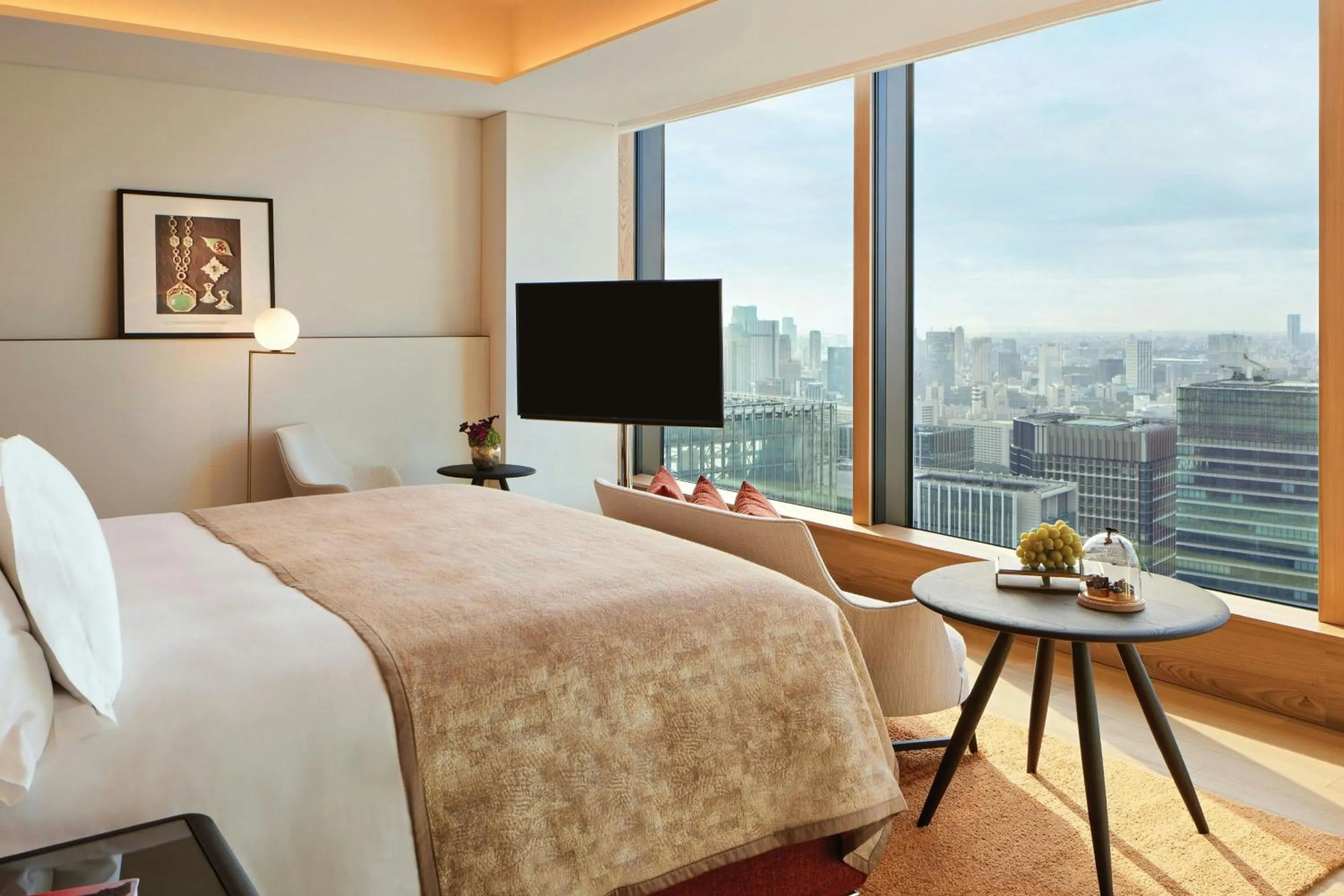 Bedroom, Bed in Bvlgari Hotel Tokyo