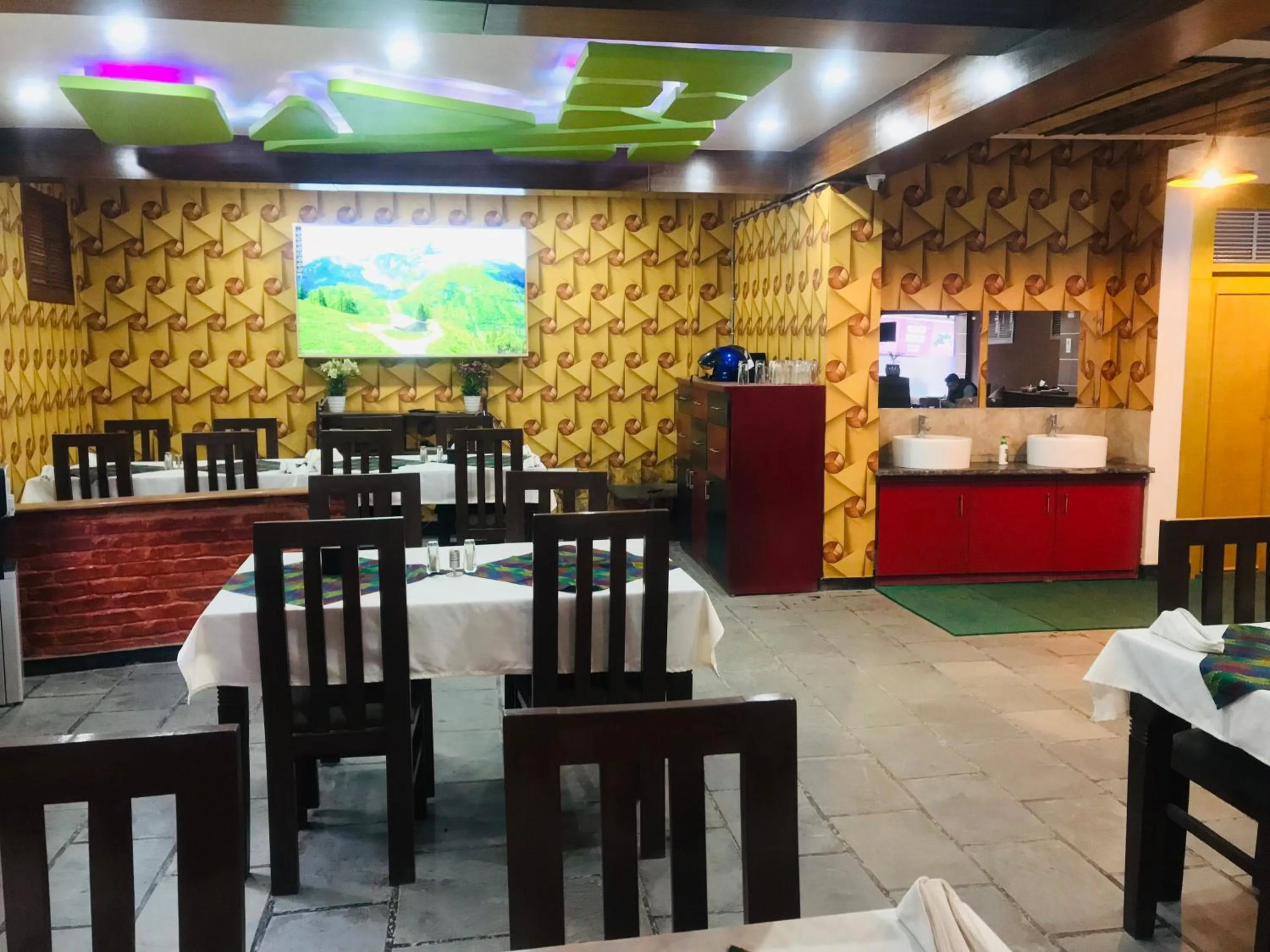 Restaurant/places to eat in Hotel Lotus Grand Pvt Ltd
