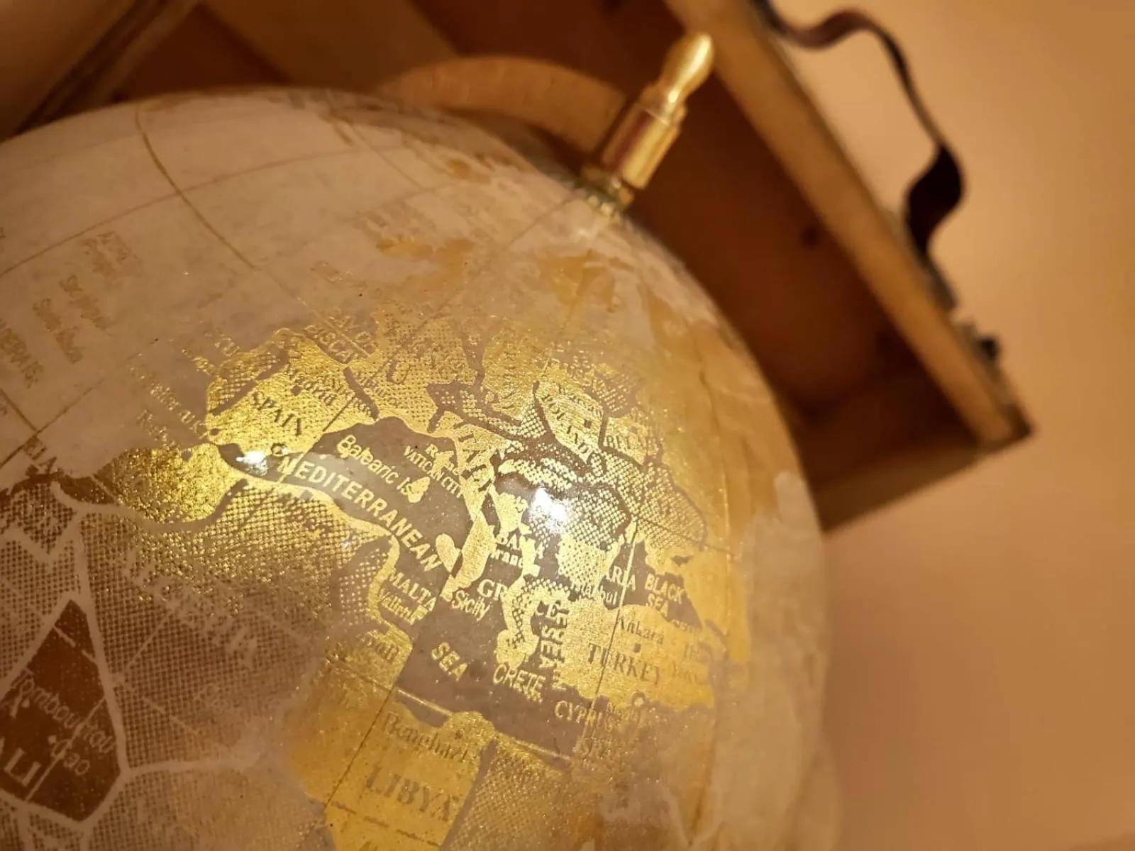 Decorative detail in Residenza FillAnfi