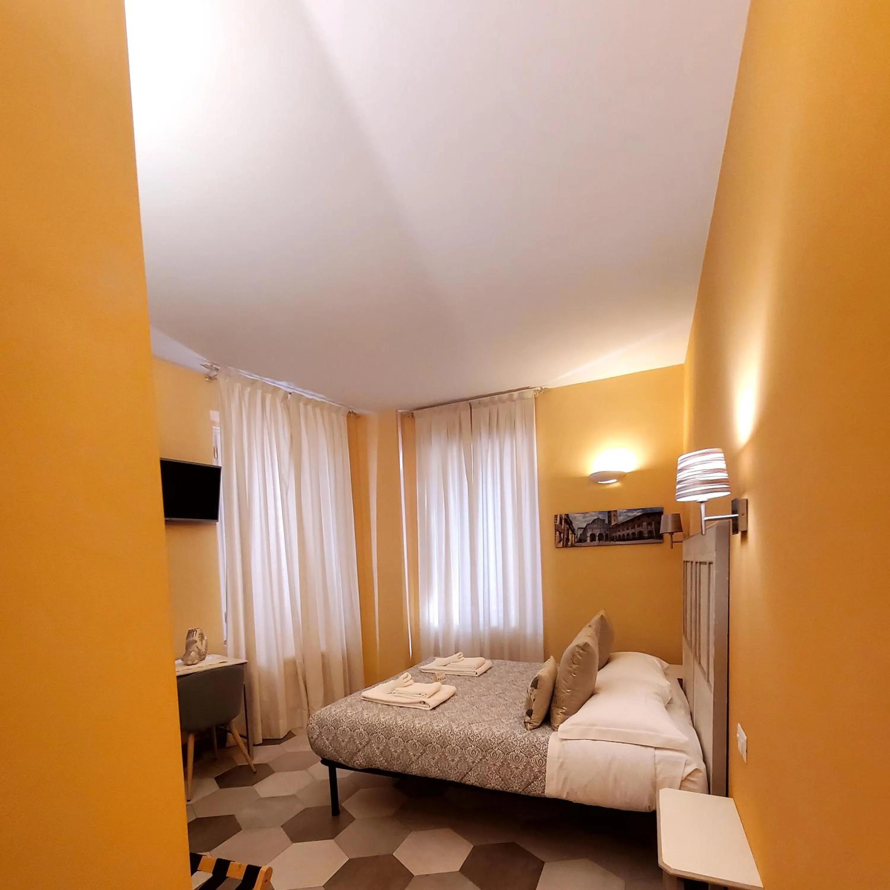 Photo of the whole room, Bed in Residenza FillAnfi